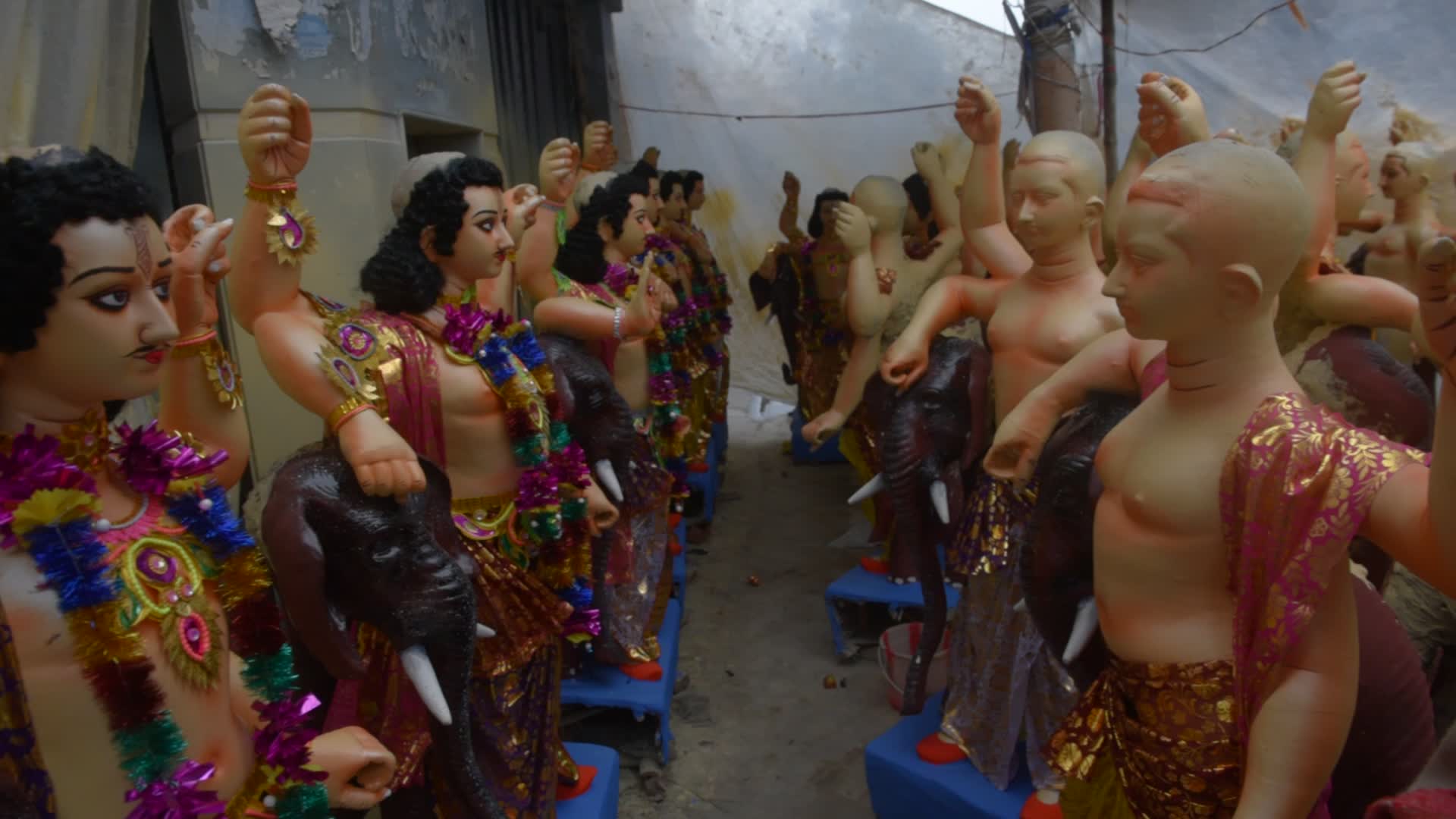 Preparation Of Vishawakarma Puja Amid Coronavirus Emergency In Kolkata