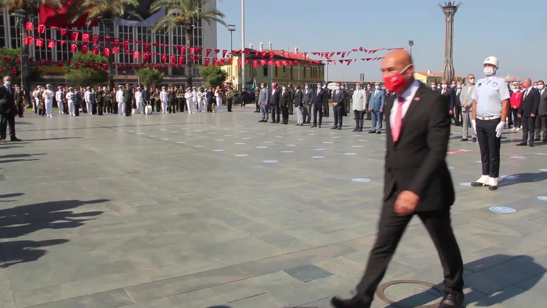 Turkey's Izmir marks 98th anniversary of Liberation Day