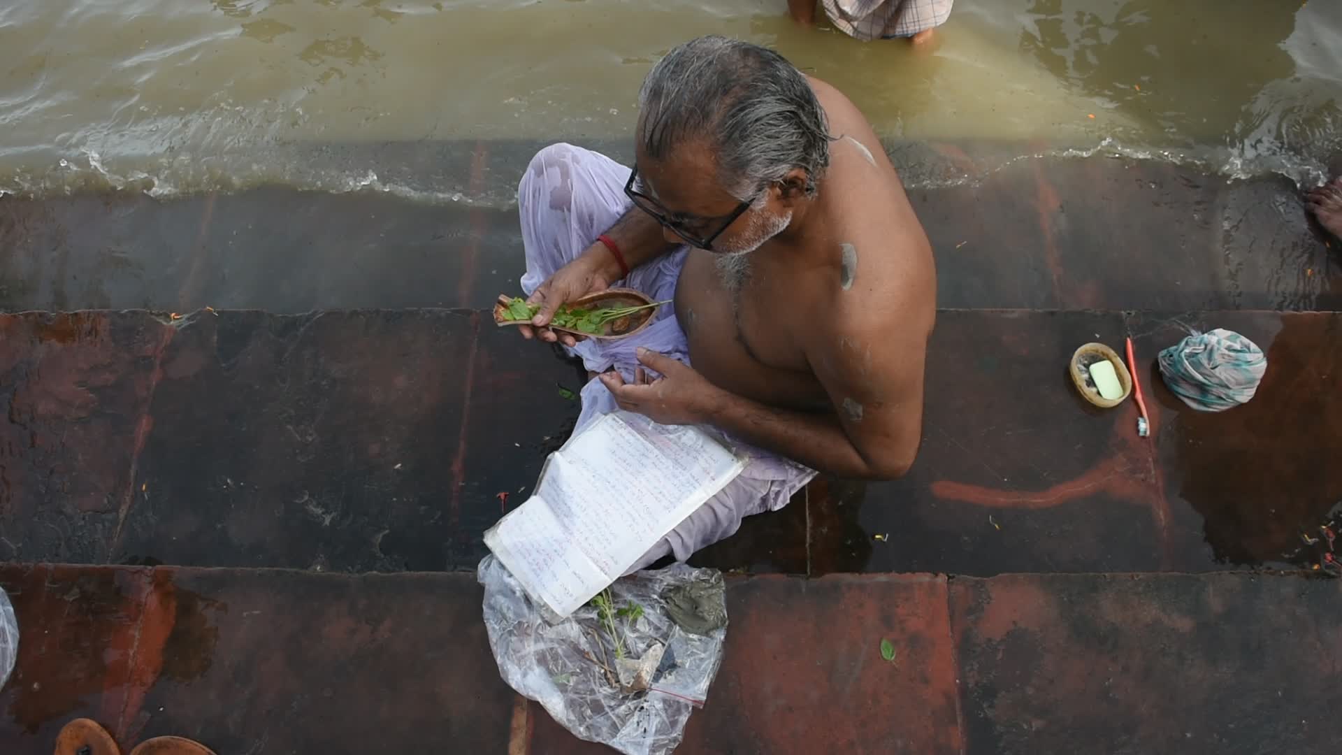 Mahalaya prayers in Kolkata amidst COVID-19 outbreak