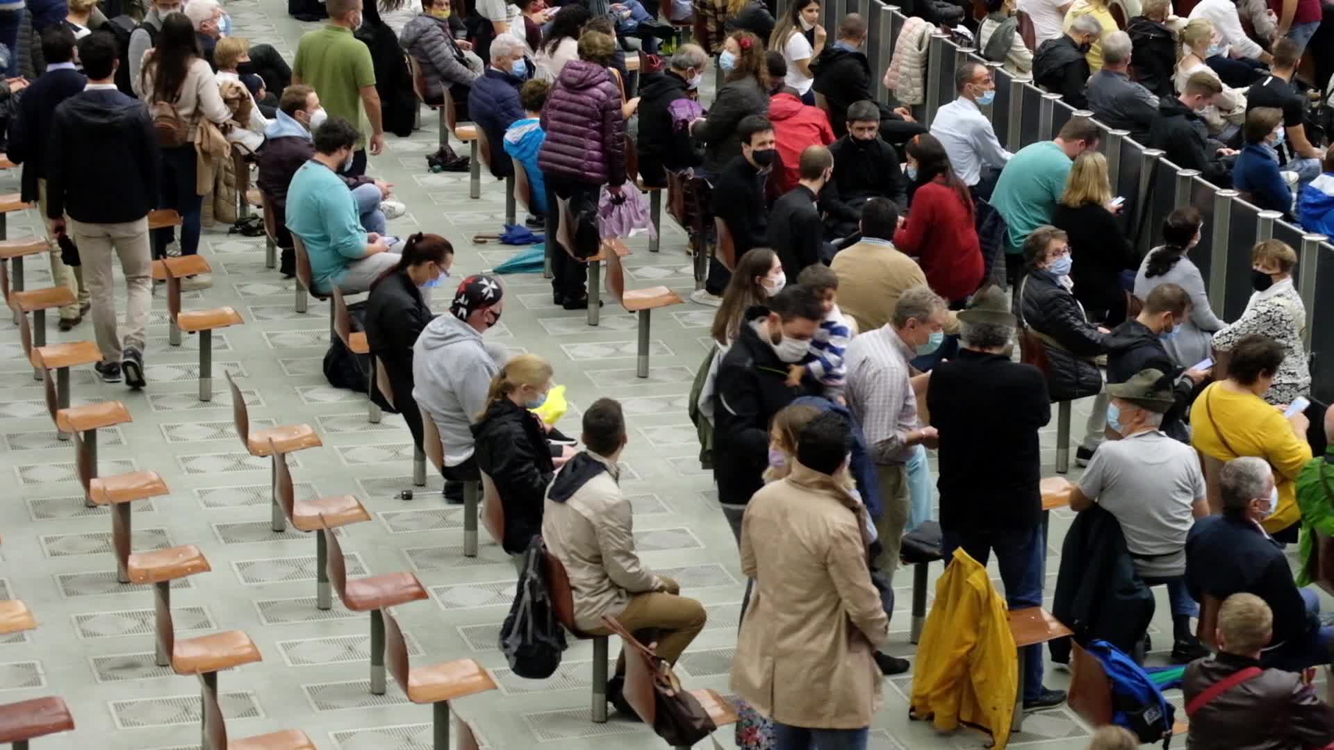 Pope Francis Holds His Weekly Audience