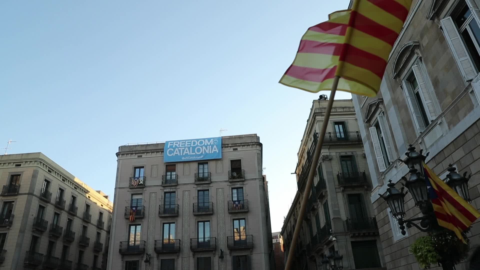 Protest In Barcelona As Court Upholds Quim Torra Ban From Office