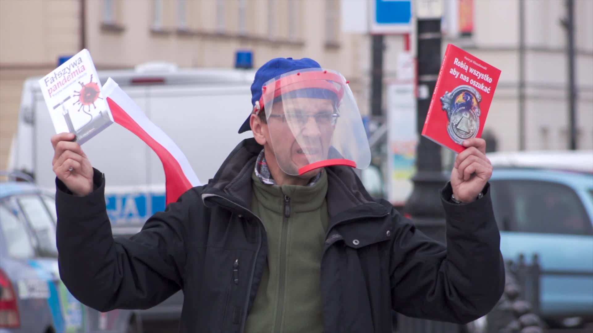 Protest against compulsory mask wearing in Poland