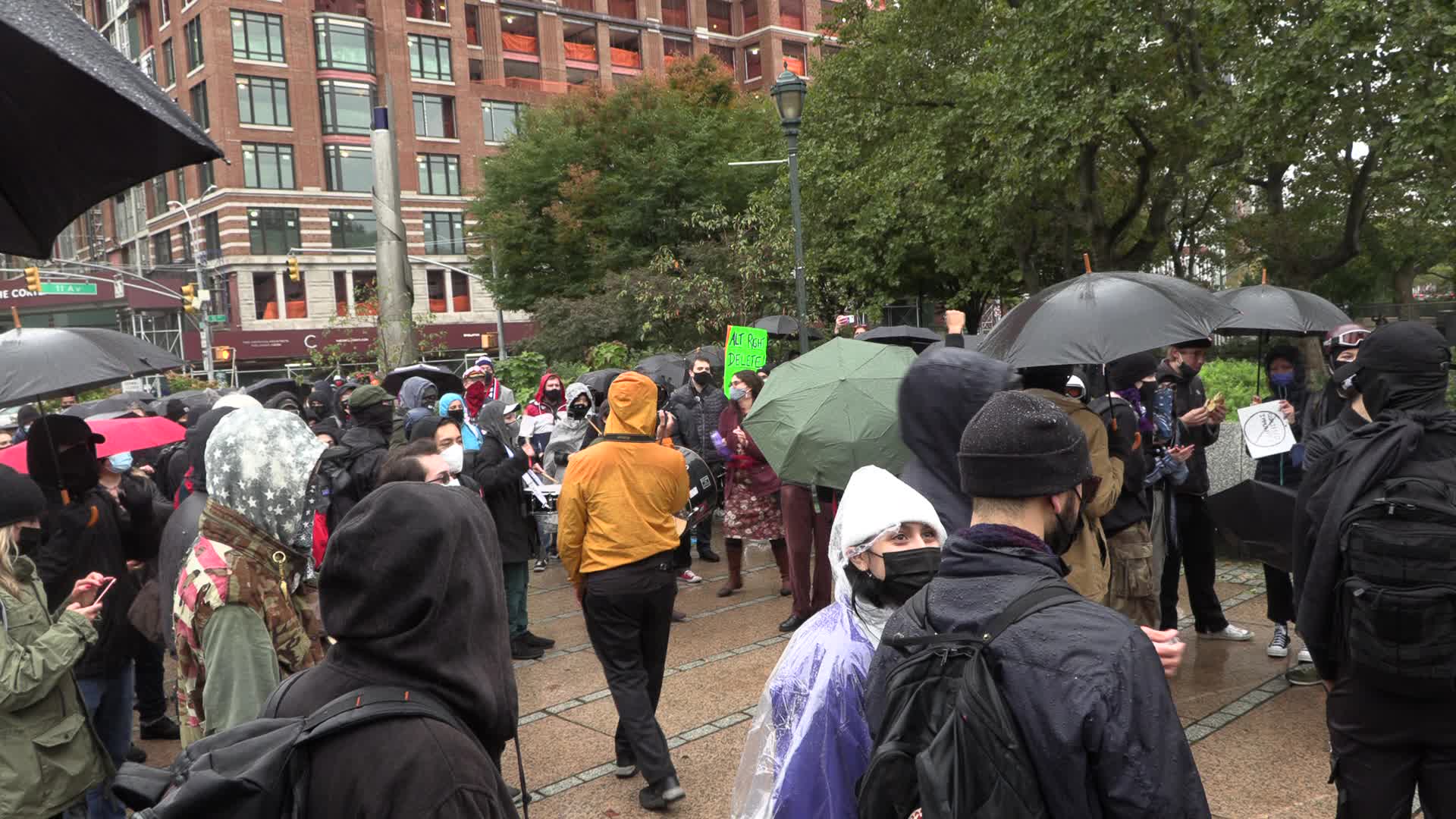 NYPD shuts down antifascist rally amidst election demonstrations