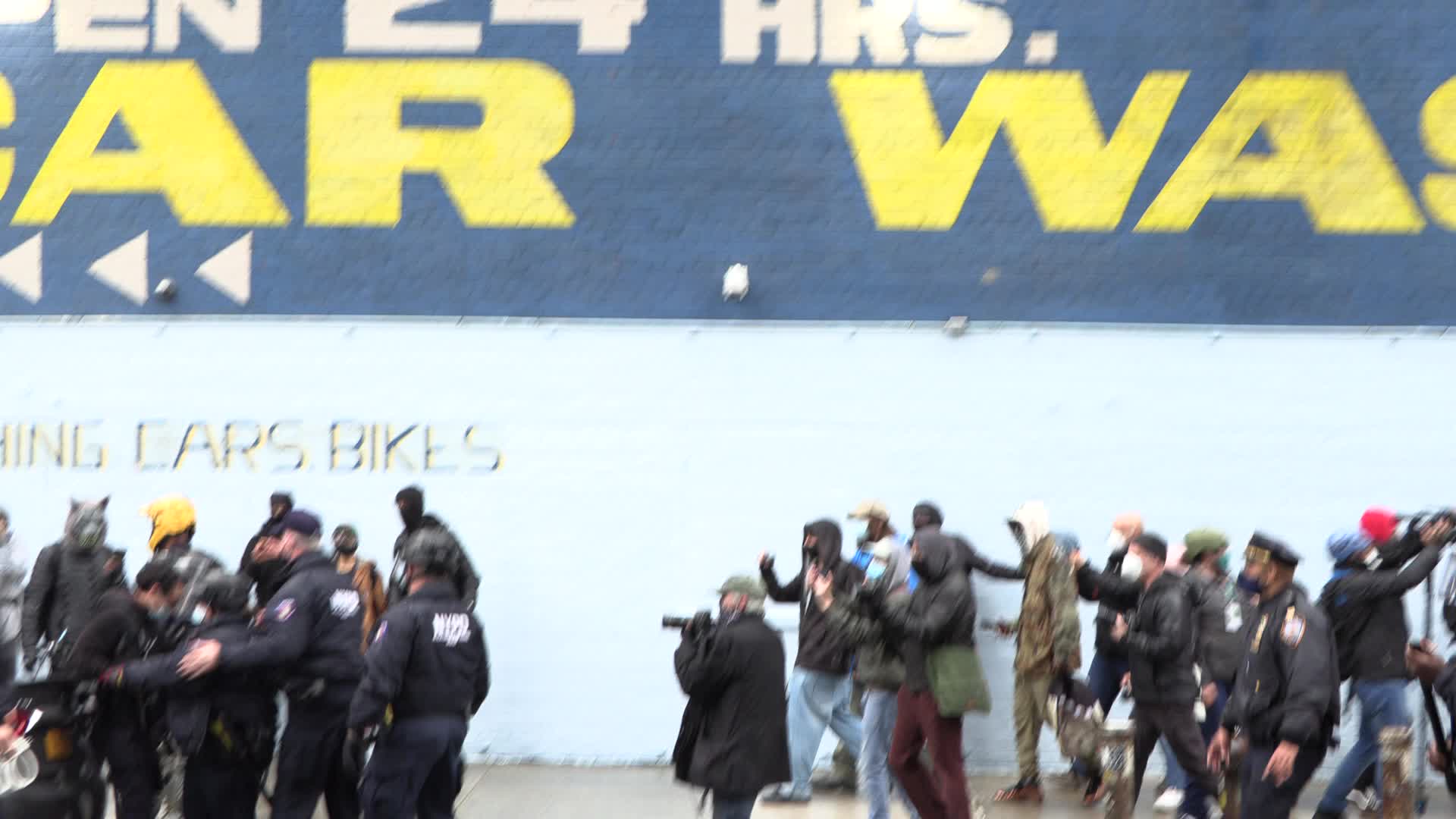 NYPD shuts down antifascist rally amidst election demonstrations