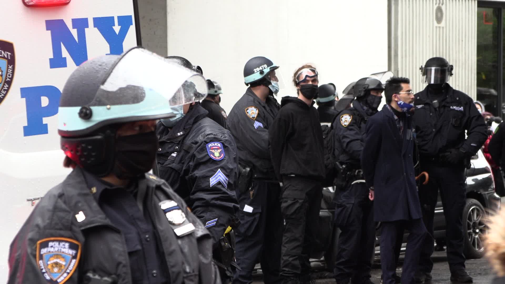 NYPD shuts down antifascist rally amidst election demonstrations