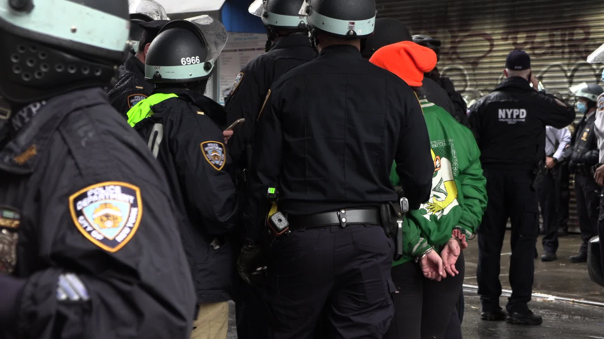 NYPD shuts down antifascist rally amidst election demonstrations