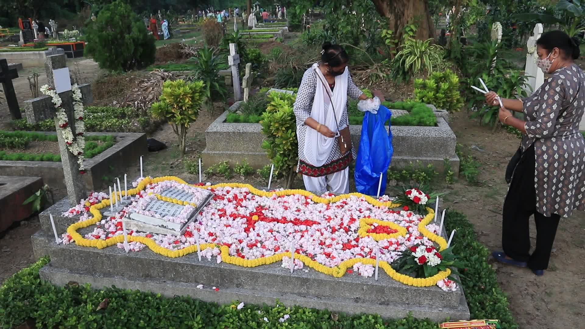 All Souls Day In Kolkata, India