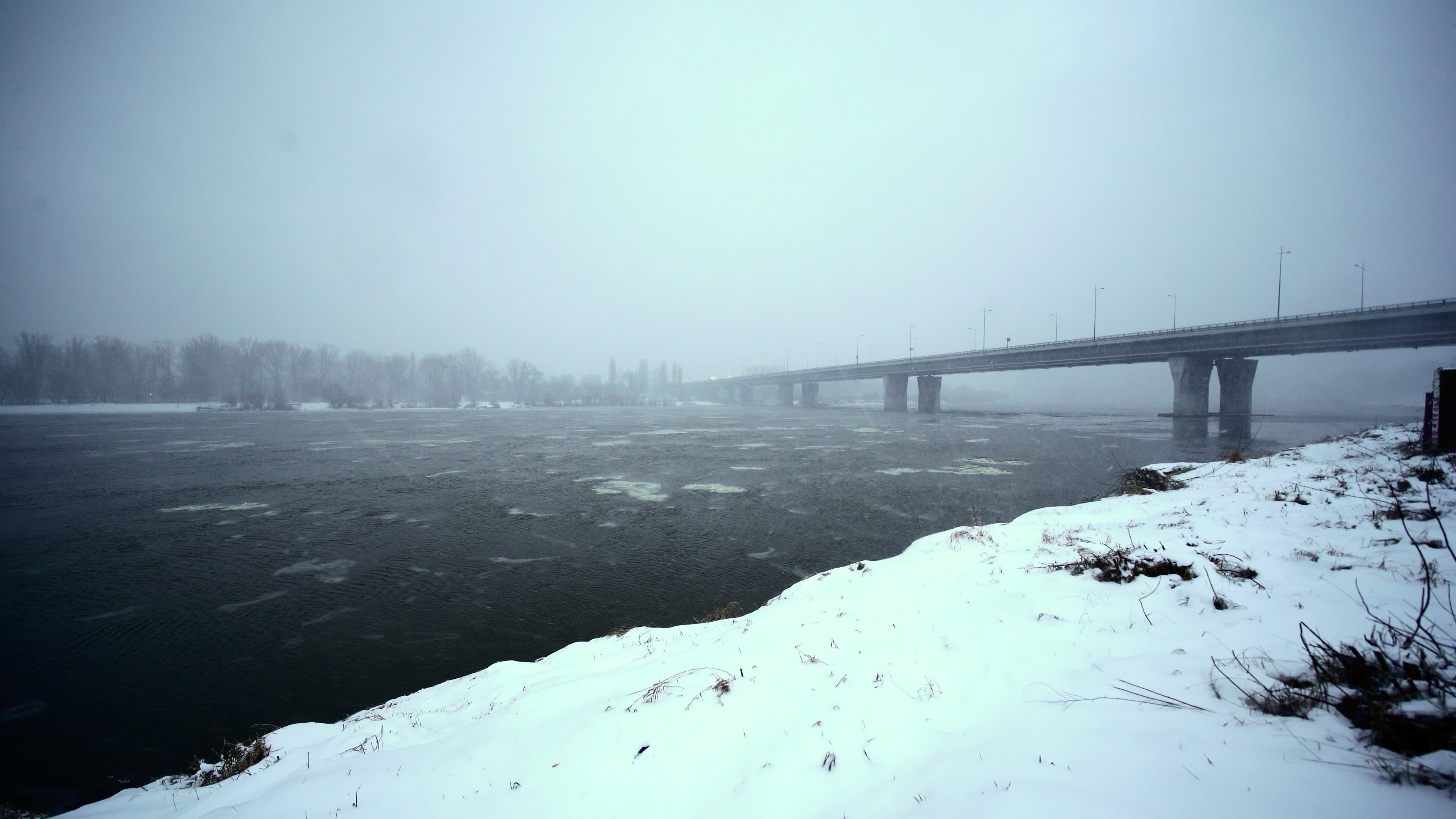 Poland braces for Arctic snow