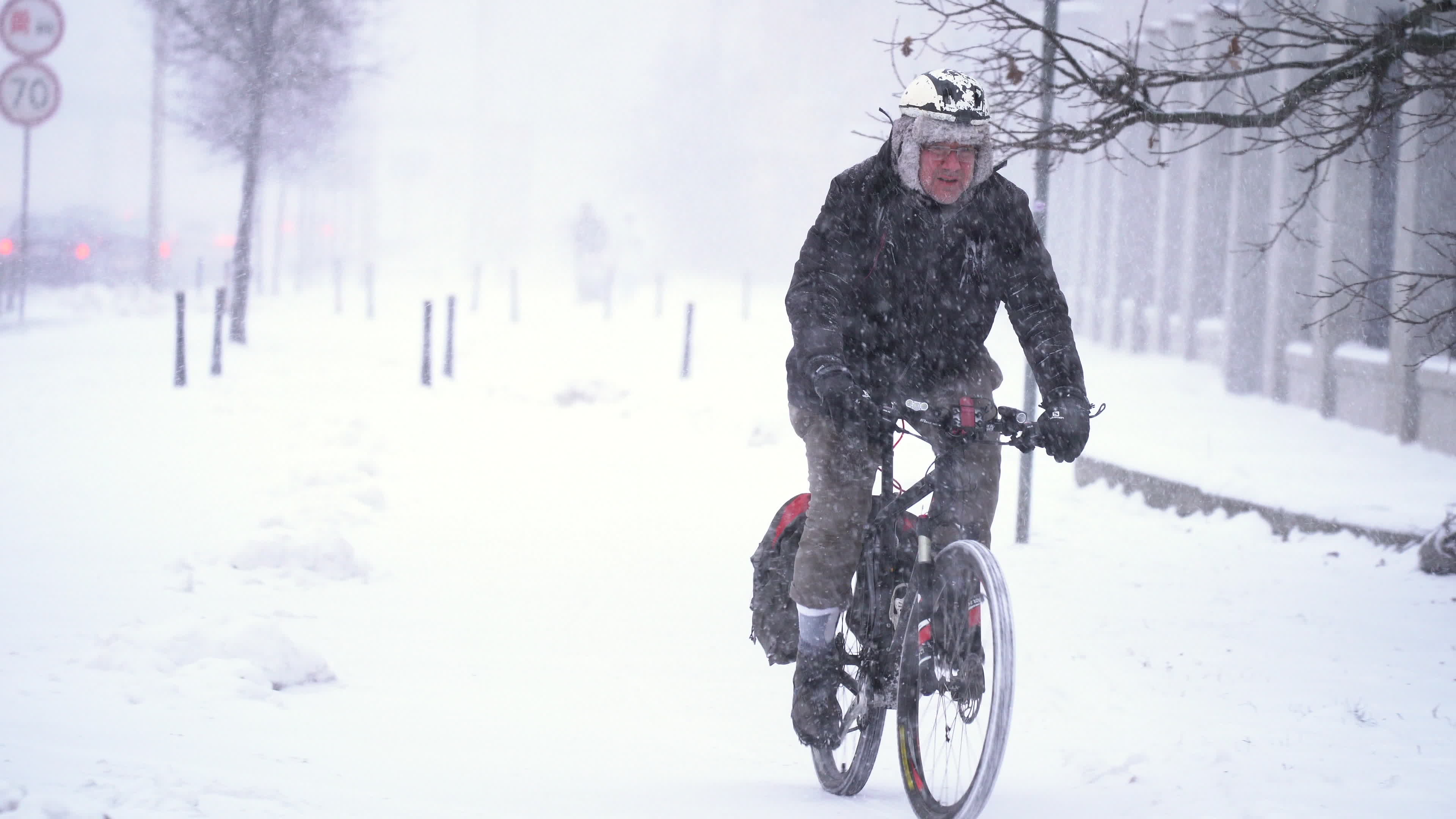 Poland braces for Arctic snow
