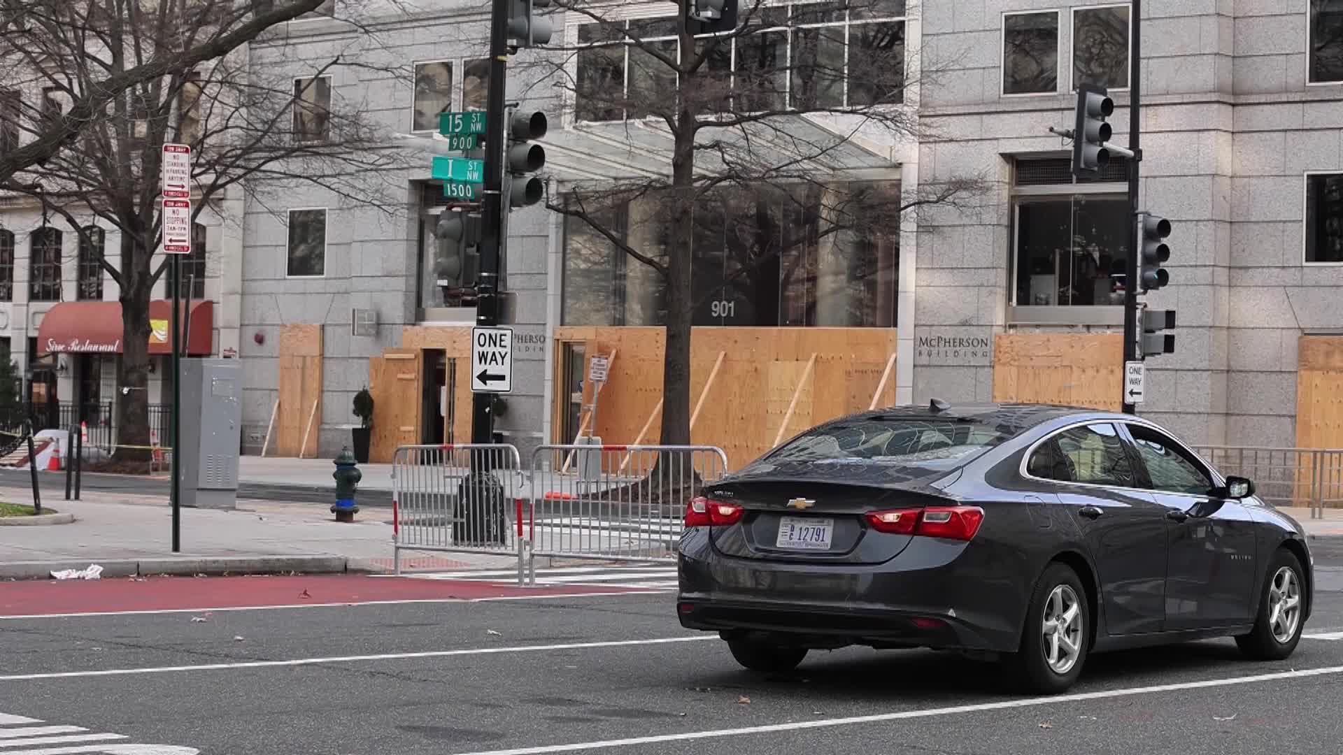 Extraordinary security measures in place in Washington ahead of inauguration of Joe Biden