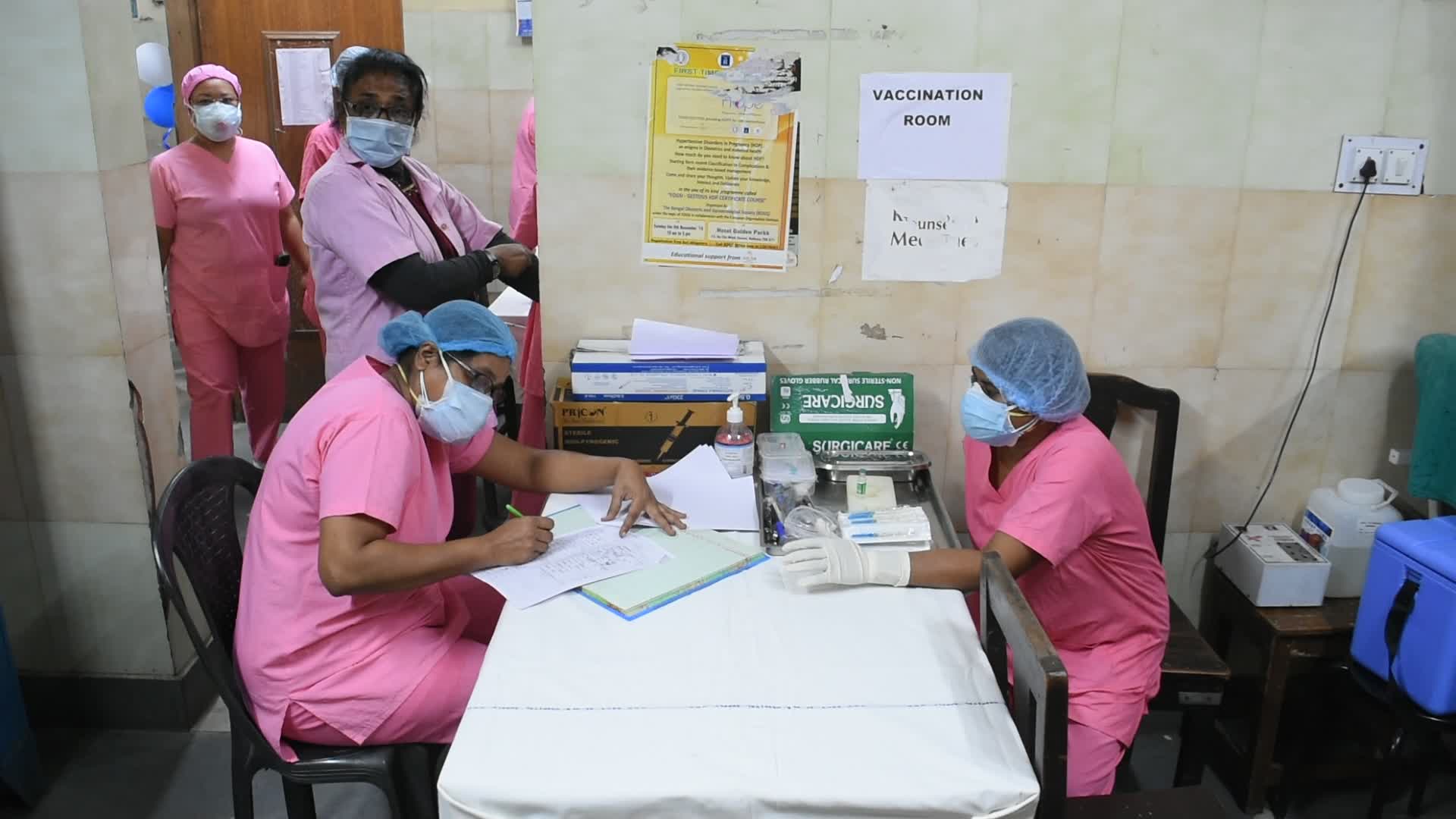 Second day of COVID-19 vaccination drive in Kolkata