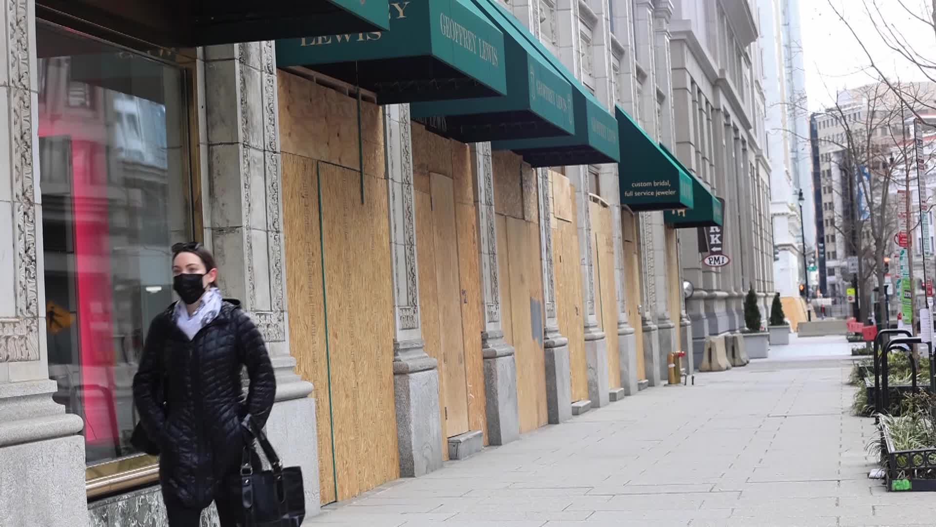 Extraordinary security measures in place in Washington ahead of inauguration of Joe Biden