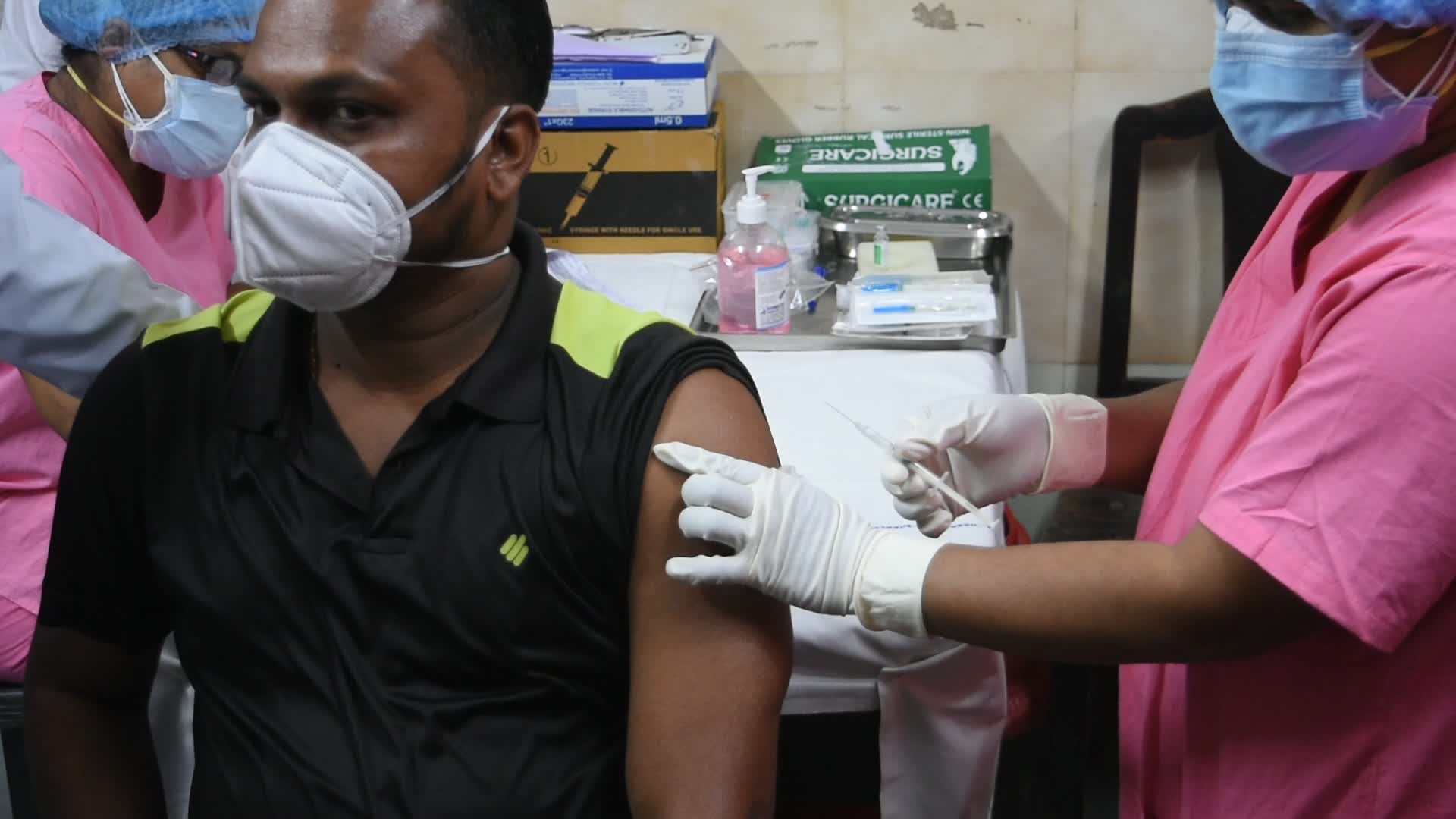 Second day of COVID-19 vaccination drive in Kolkata