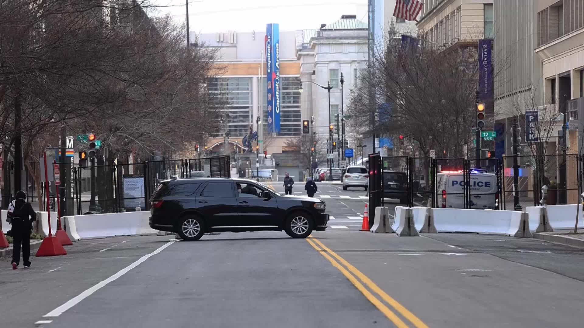 Extraordinary security measures in place in Washington ahead of inauguration of Joe Biden