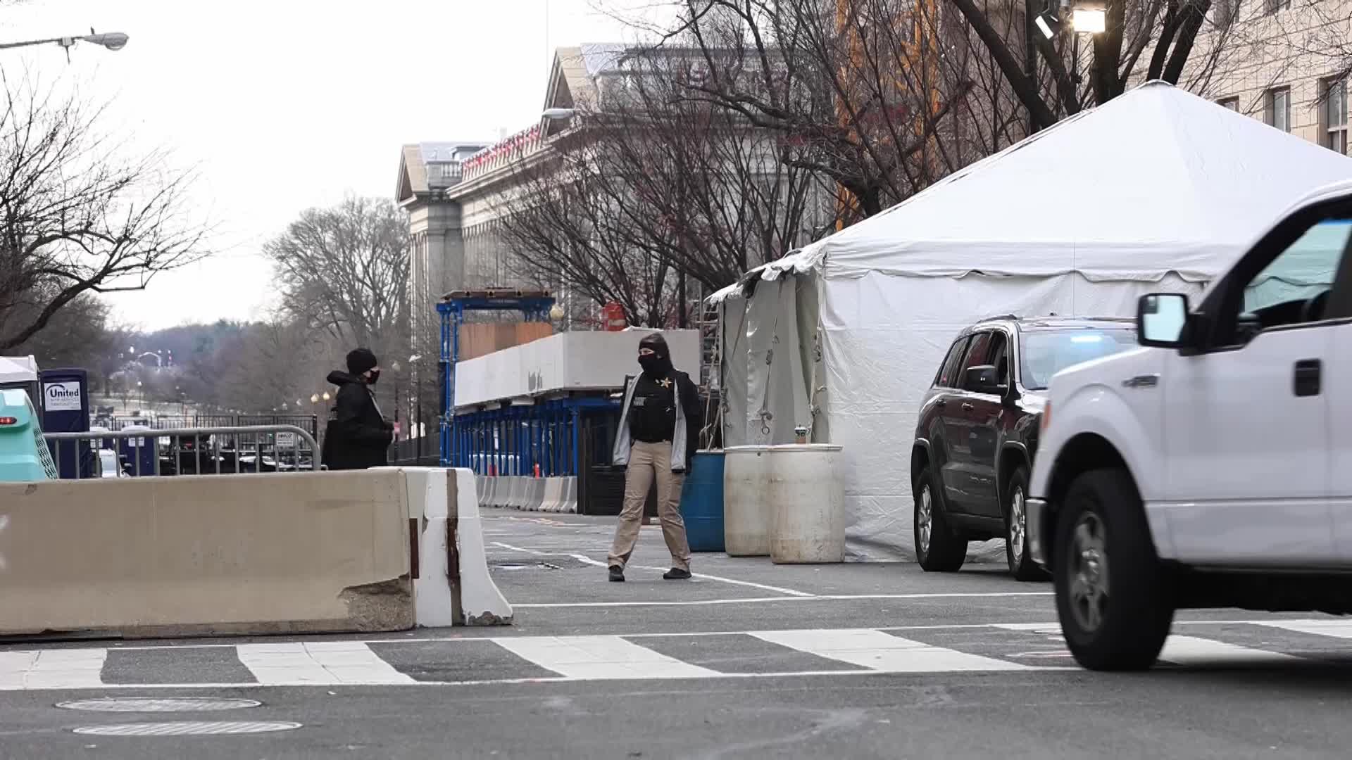 Extraordinary security measures in place in Washington ahead of inauguration of Joe Biden