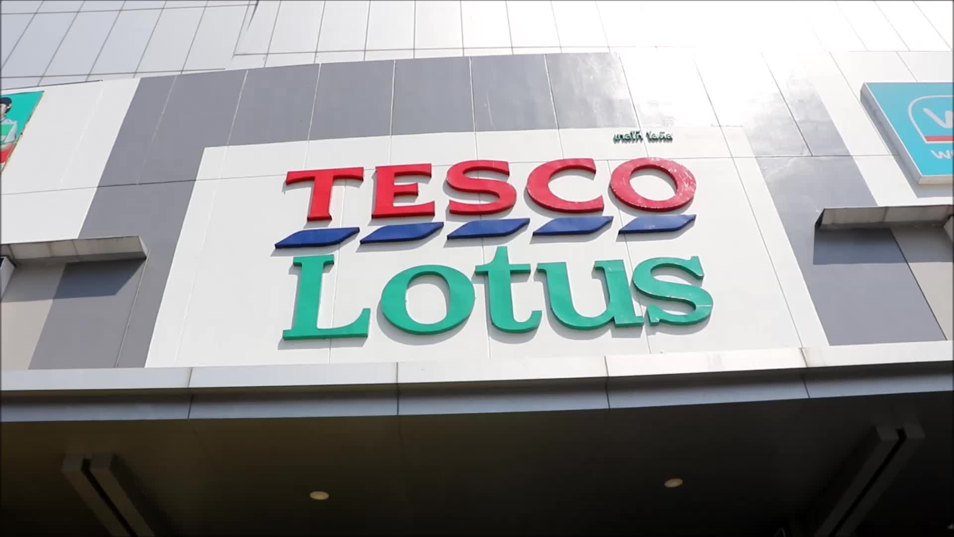 Tesco Lotus Market In Bangkok