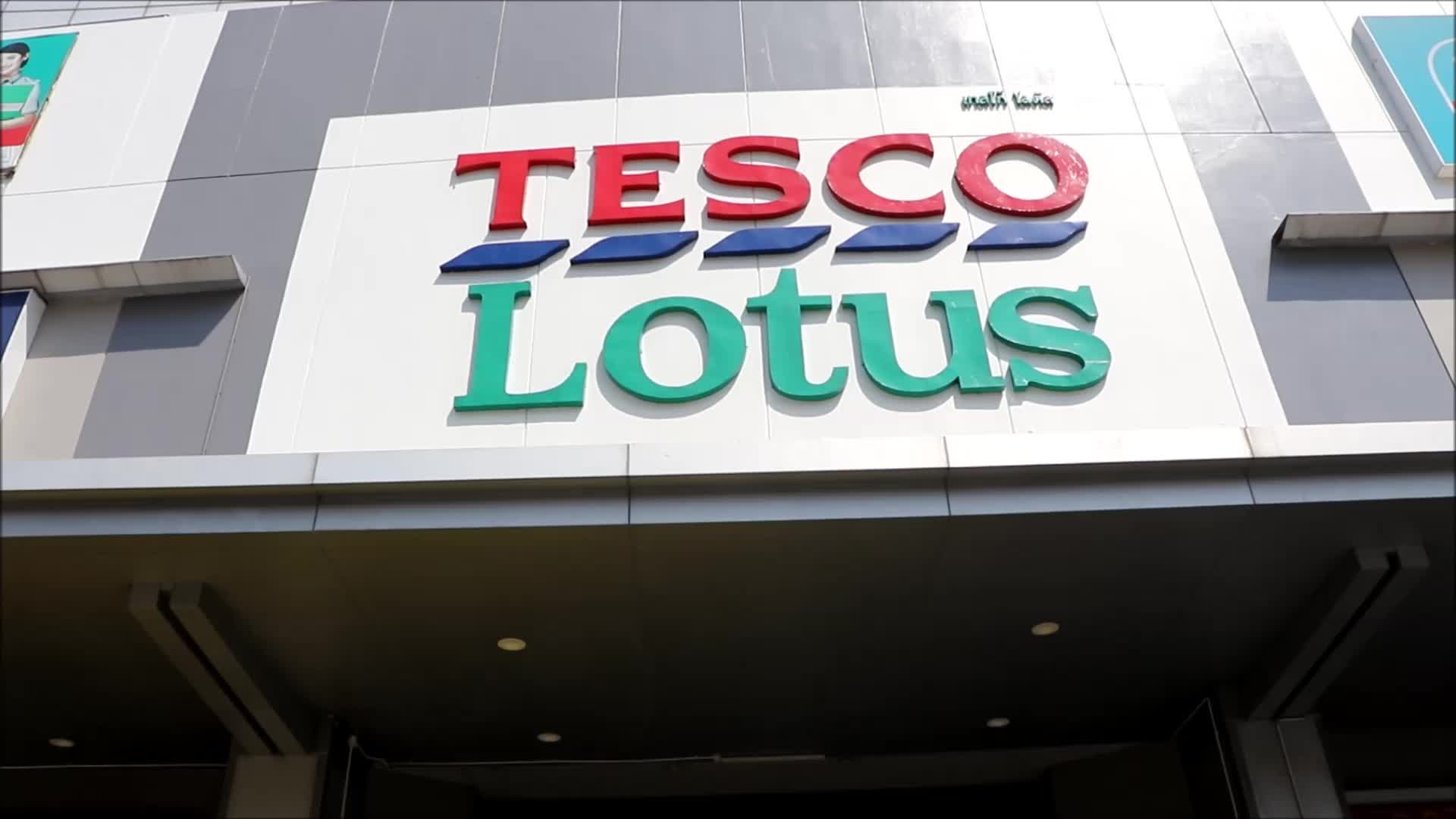 Tesco Lotus Market In Bangkok