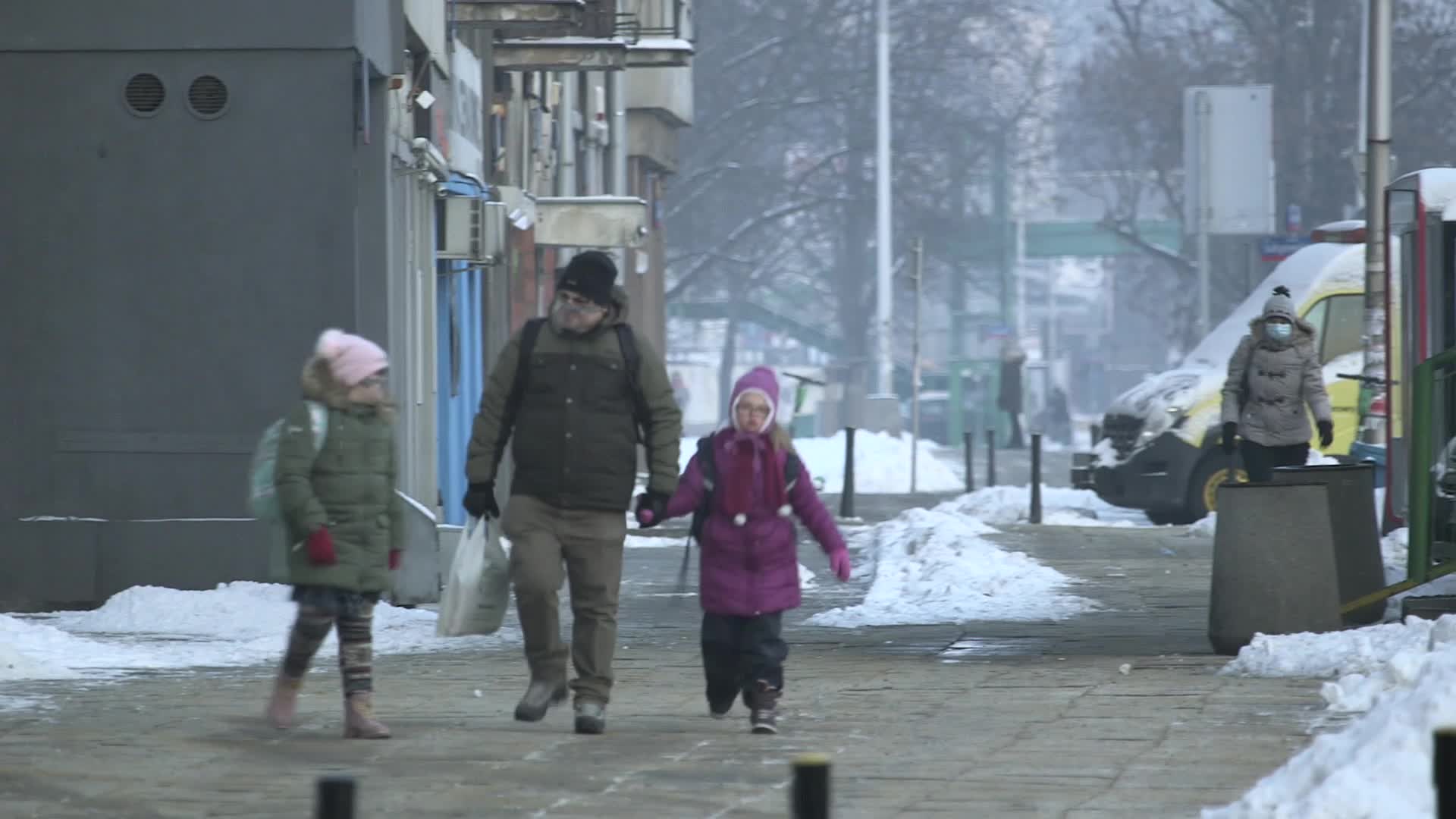 First three grades of primary school reopen in Poland amid epidemic
