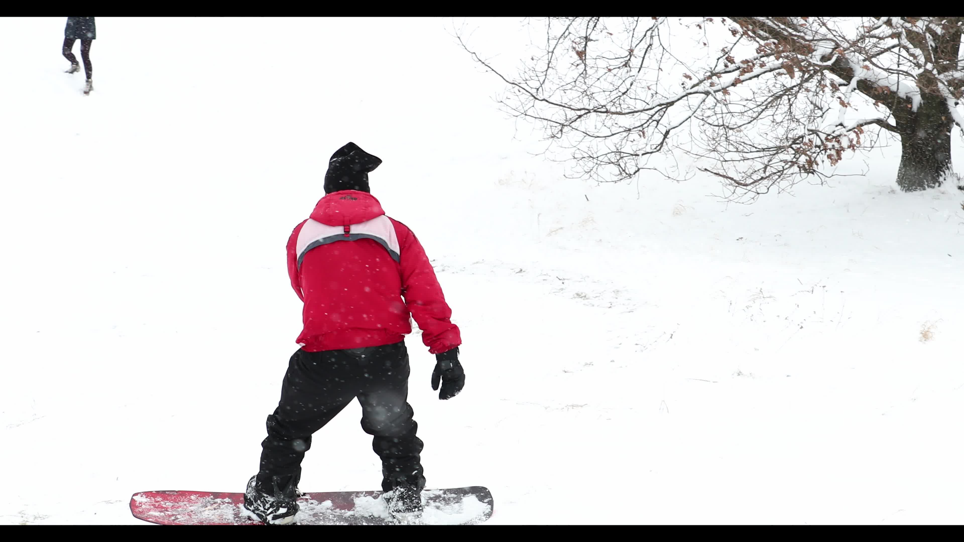 People enjoy the winter and snow in Munich amid the Coronavirus pandemic