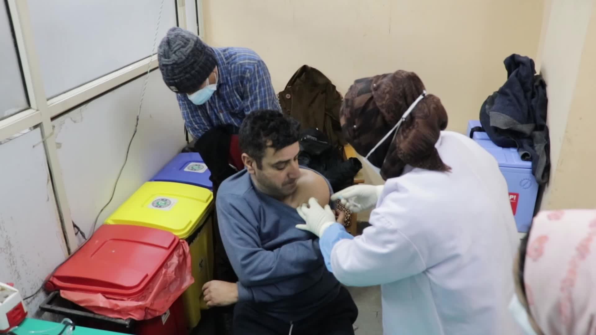 Coronavirus vaccination in Kashmir