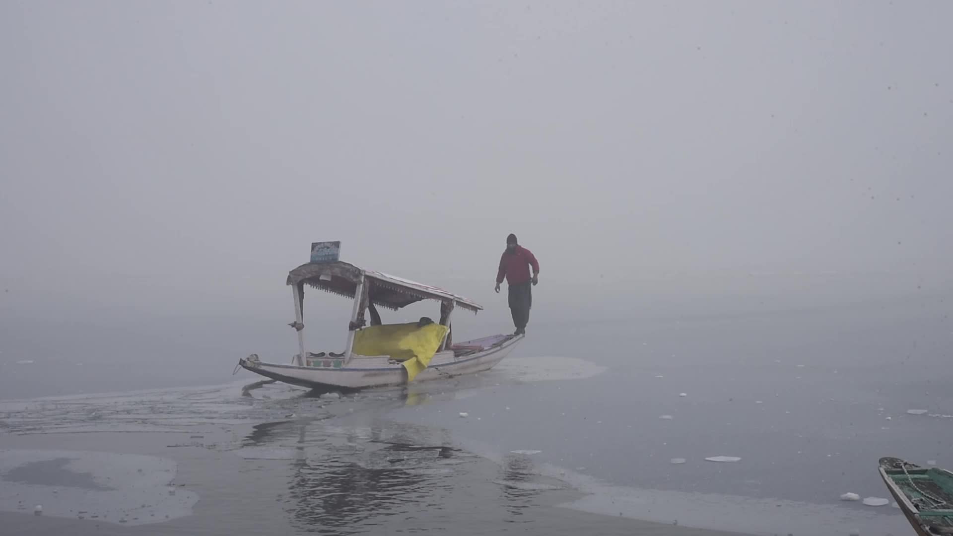 Srinagar records coldest night after 25 Years