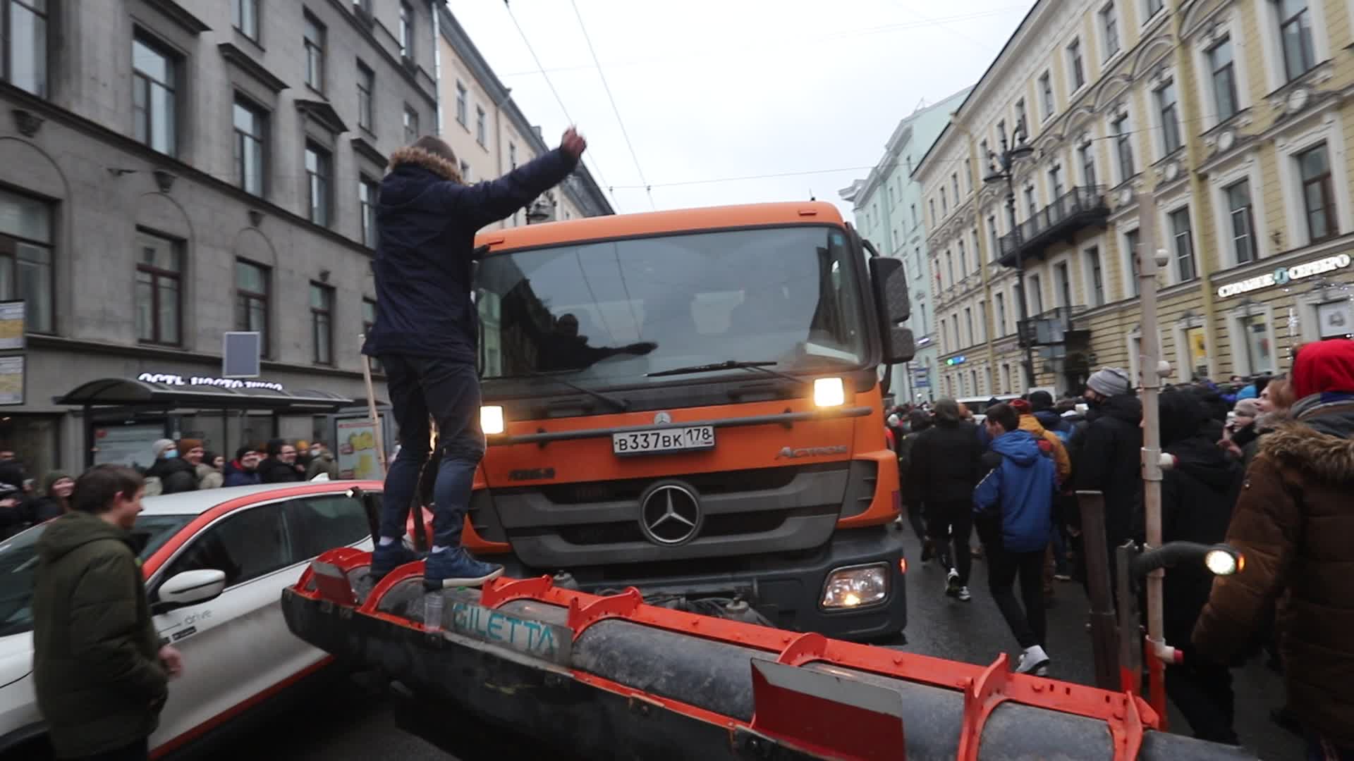 Pro-Navalny ralliy staged in Russia