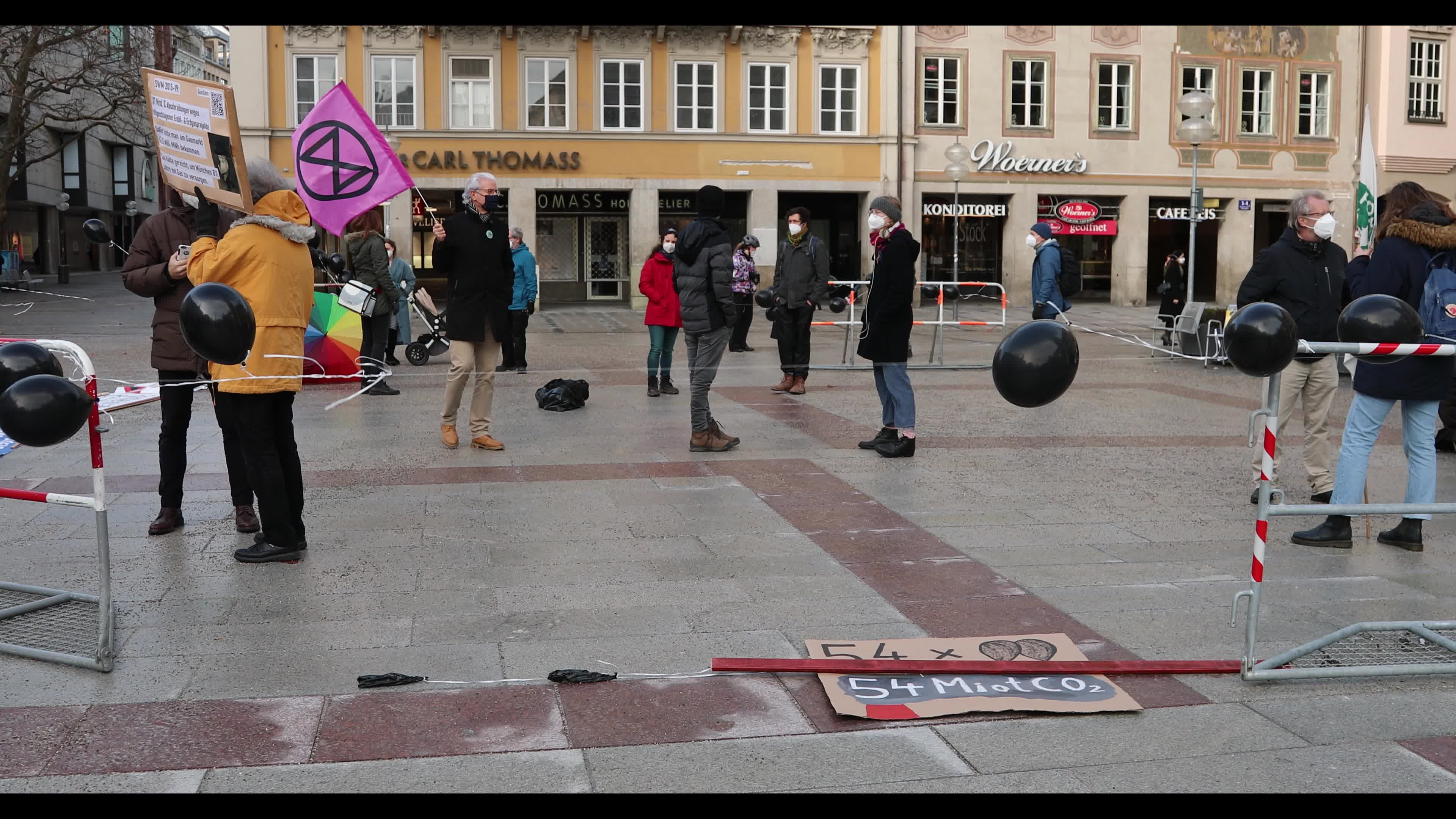 Extinction Rebellion protesting against Spirit Energy and a new natural gas power plant of the Munich public utilities