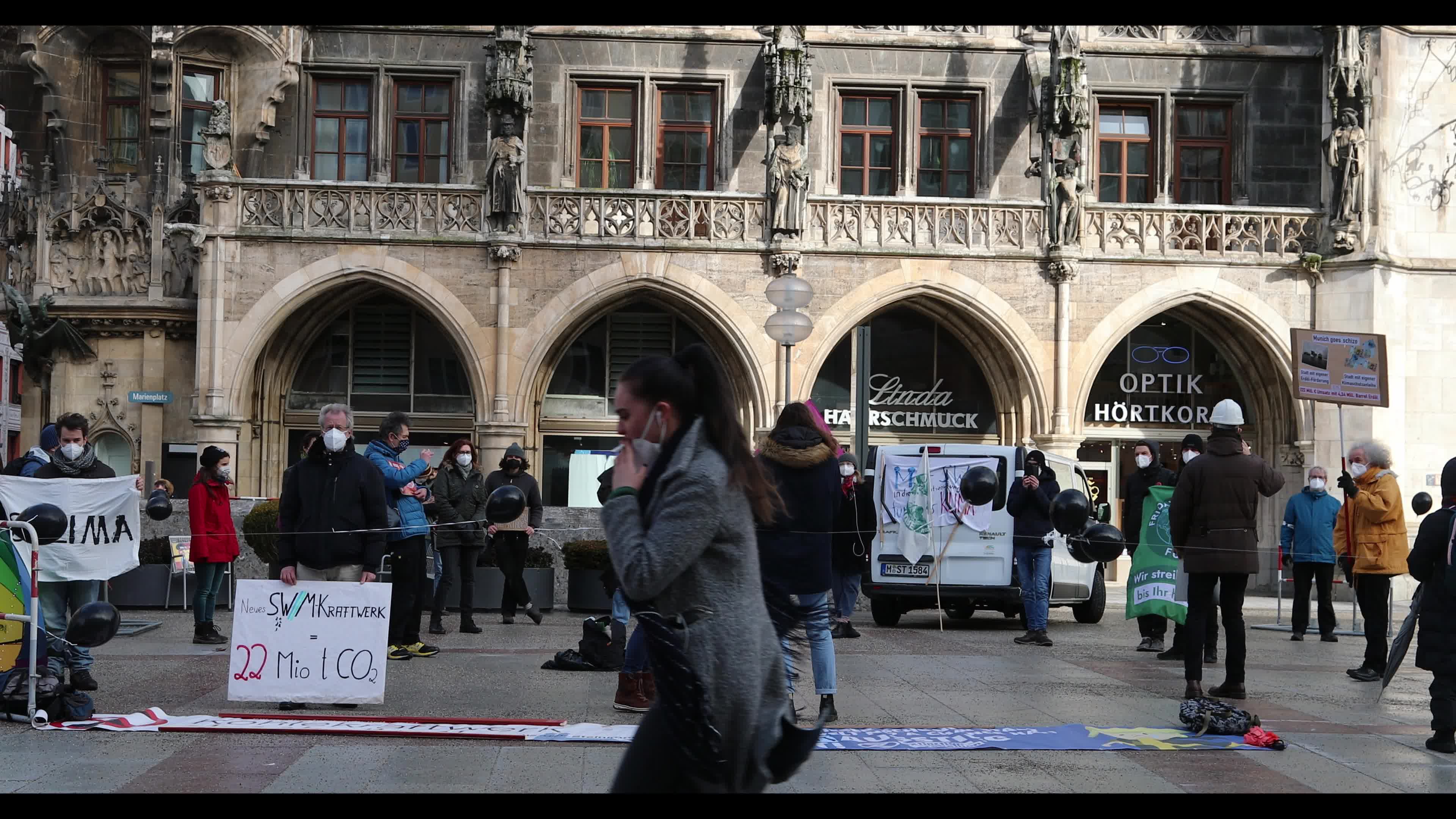 Extinction Rebellion protesting against Spirit Energy and a new natural gas power plant of the Munich public utilities