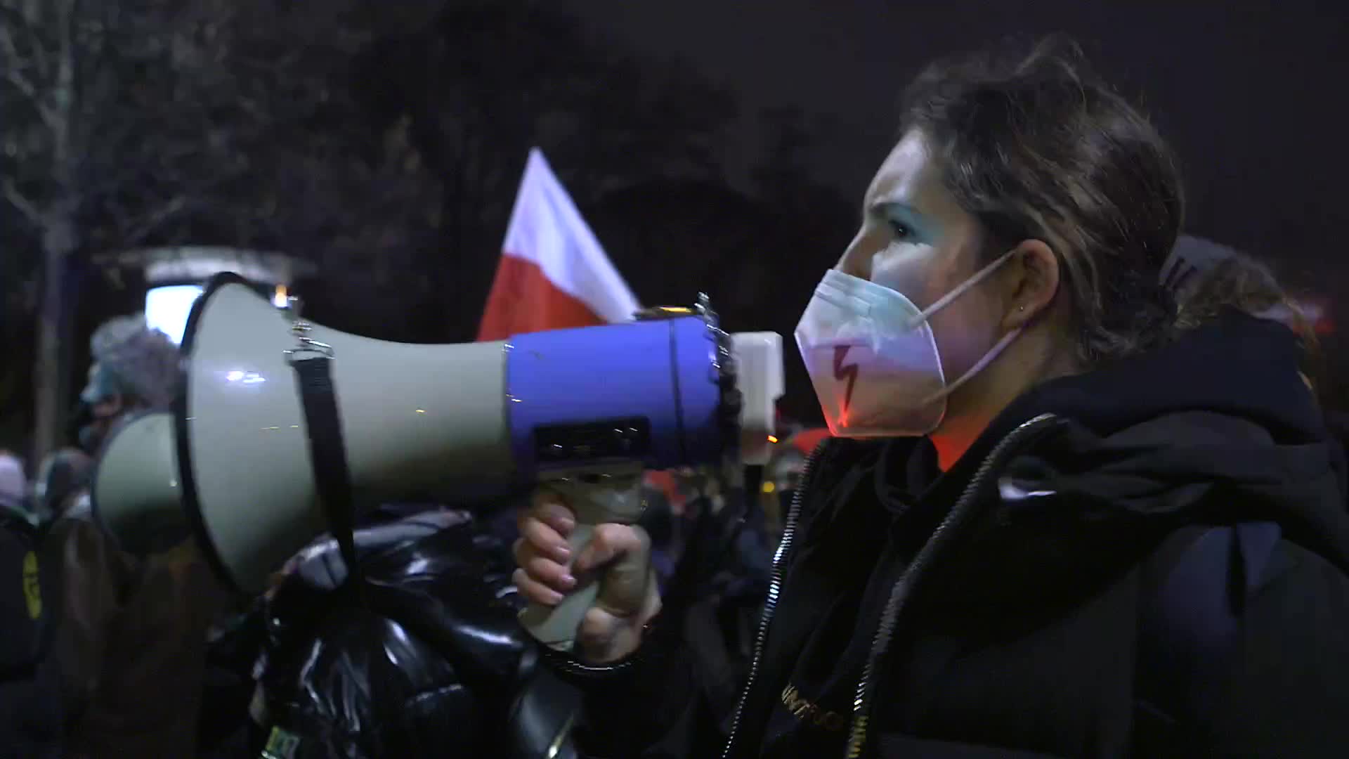Pro-choice protest kick off in Poland after verdict published by Tribunal
