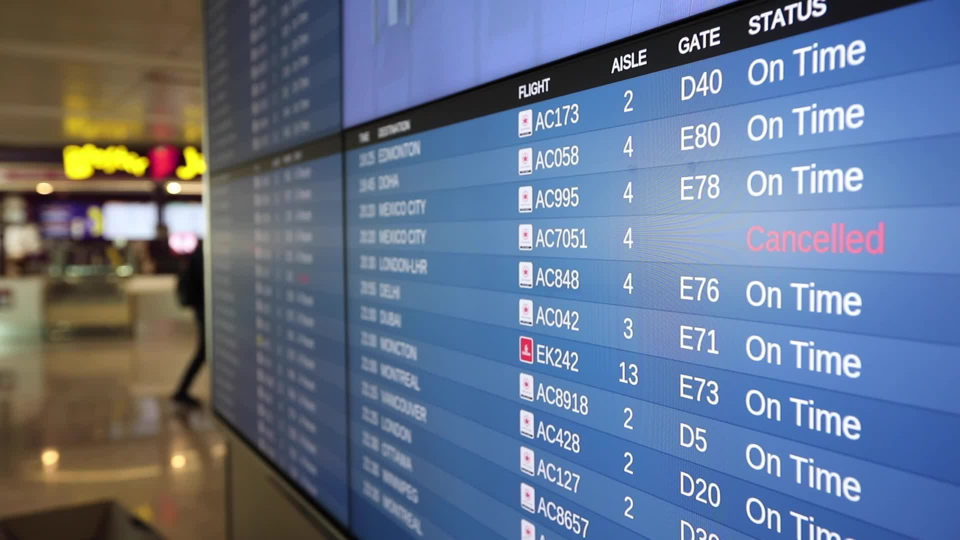 Canada announces new restrictions for travellers