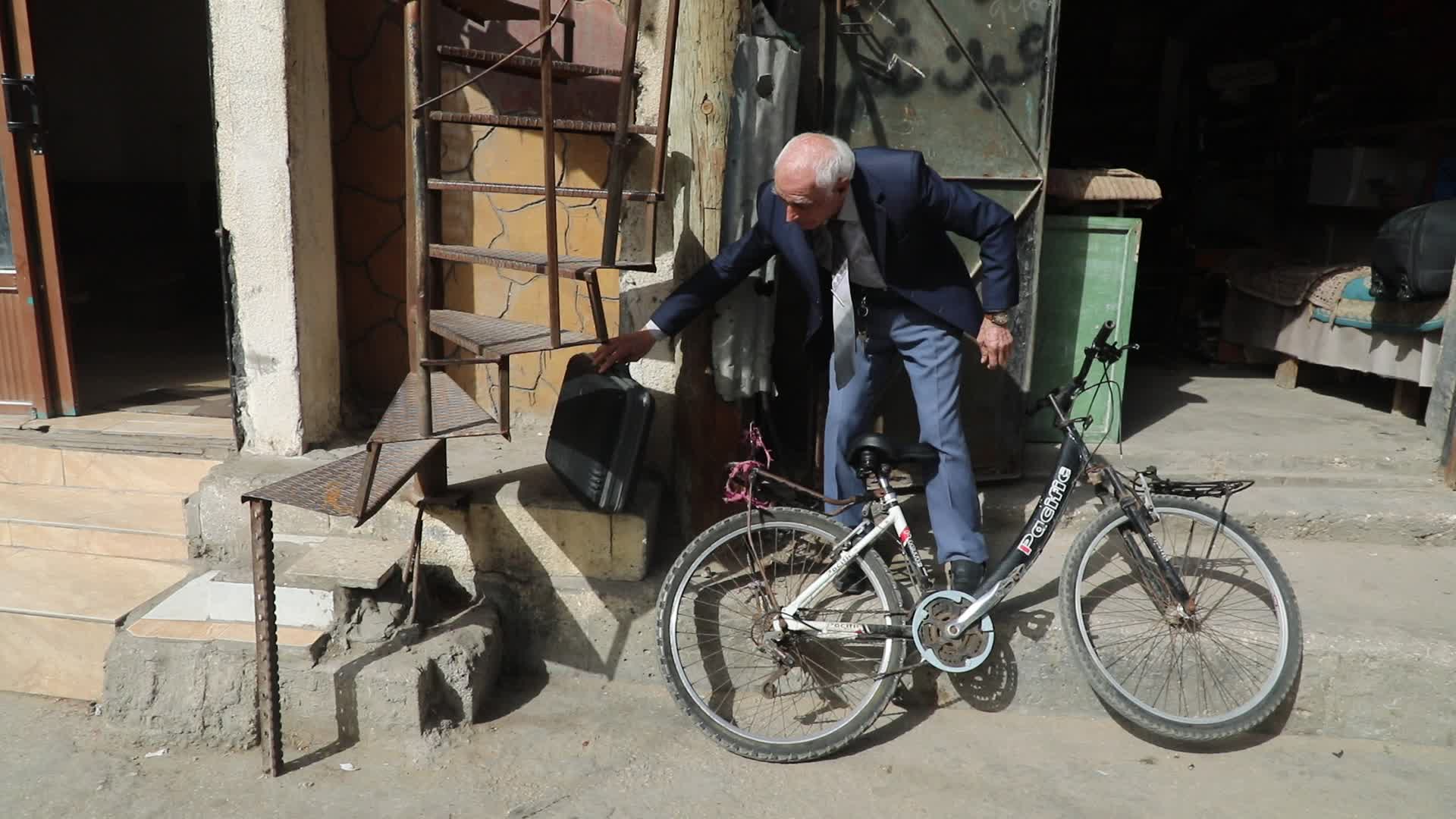 The Oldest Barber in Gaza
