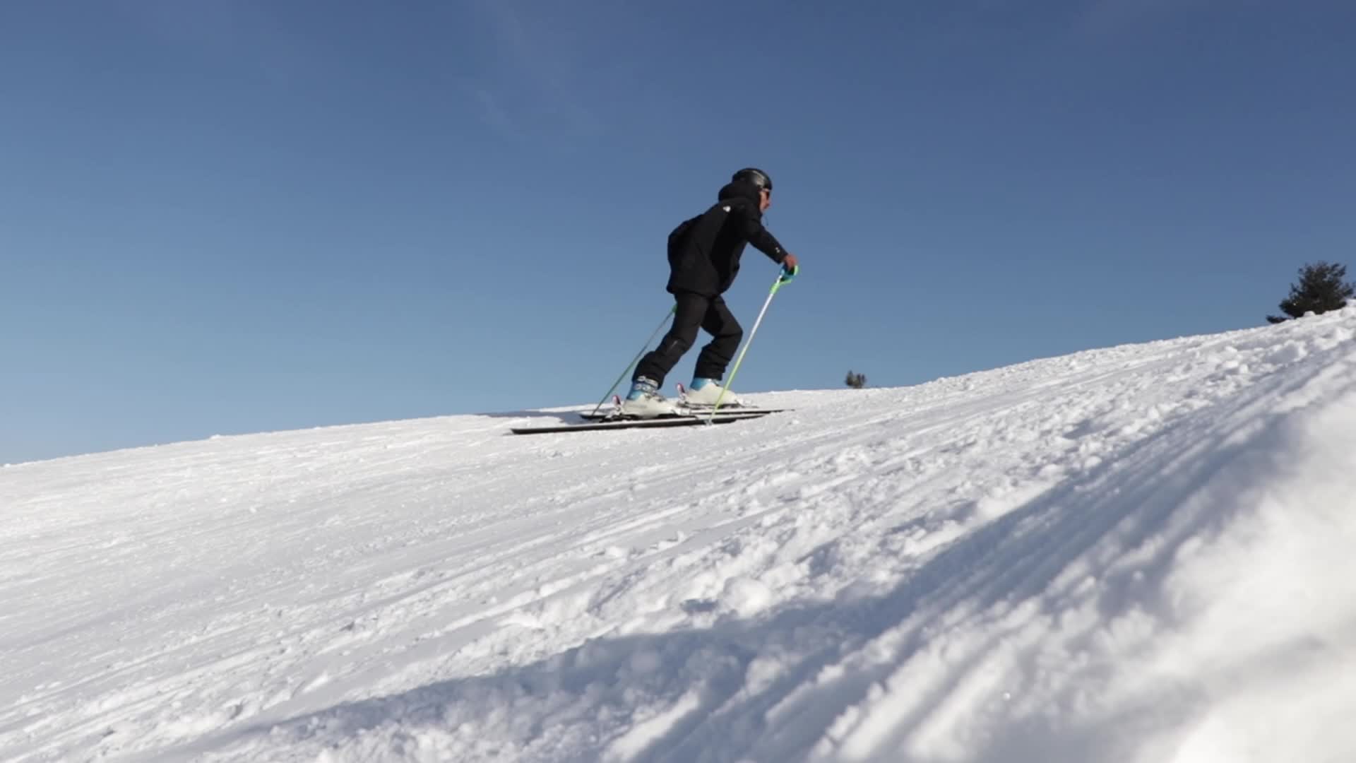 Gulmarg Ski Resort In Kashmir