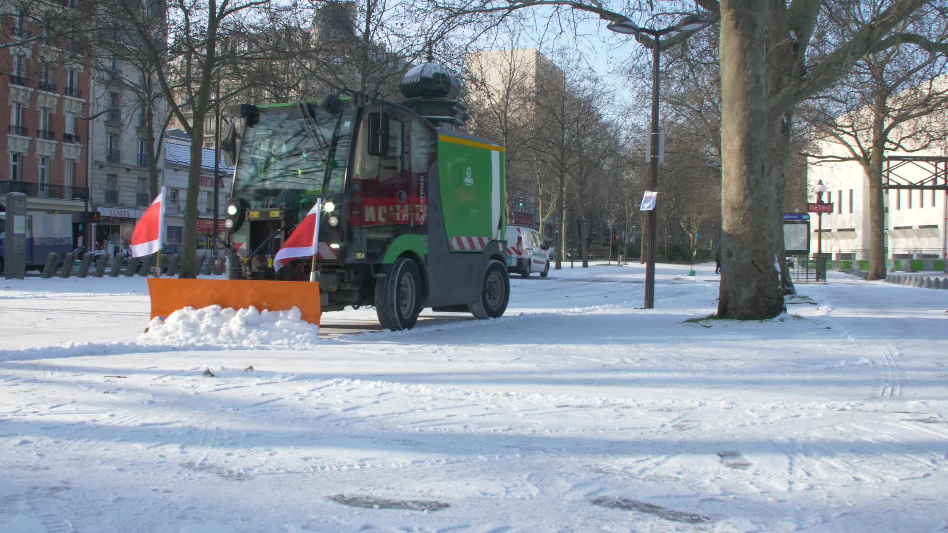 Paris and Ile-de-France under the snow