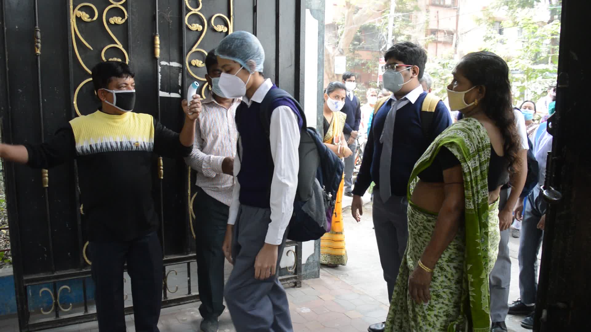 Schools reopen after 11 months in Kolkata