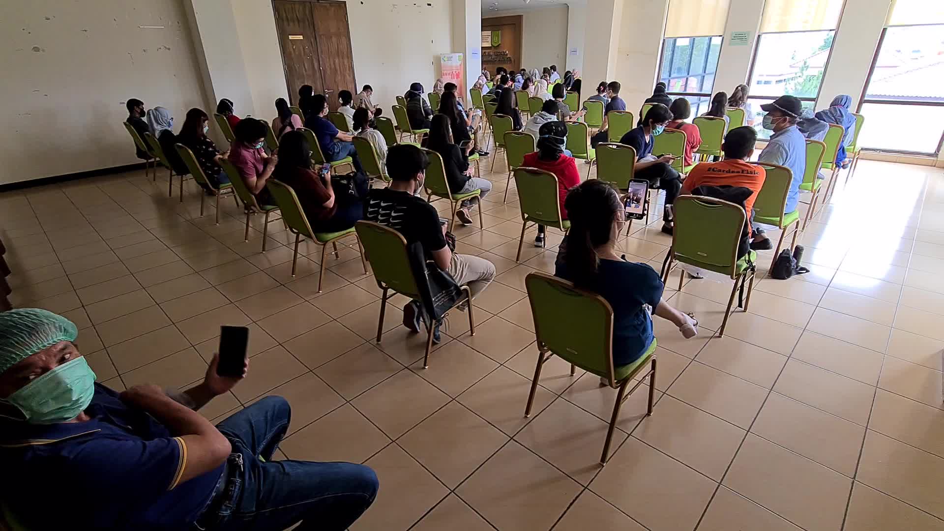 2nd phase vaccination for health workers in Indonesia