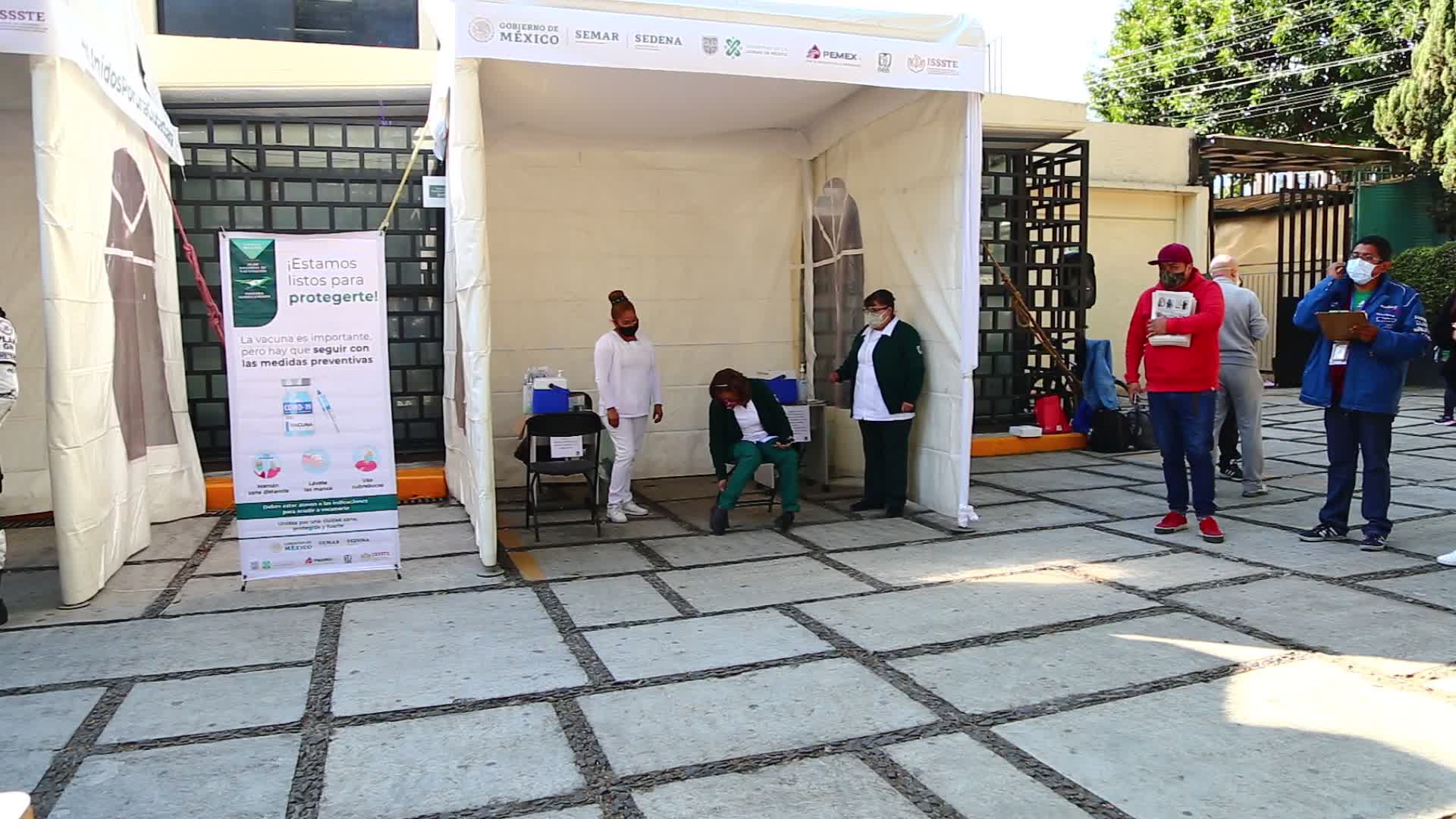 Vaccination Against Covid-19 For Elderly People In Mexico City 