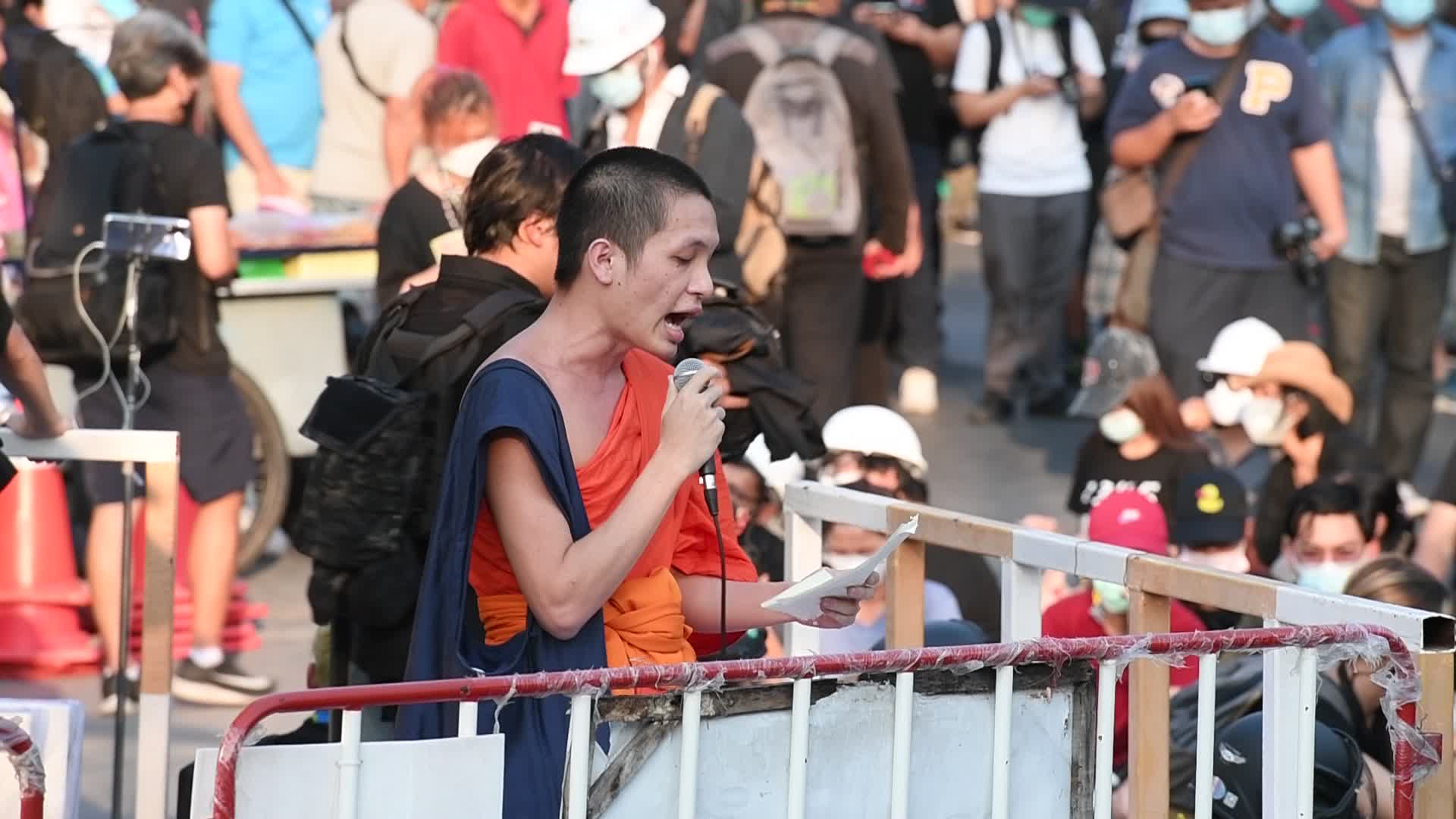 Protest outside the parliament after Thai prime minister survives no-confidence vote