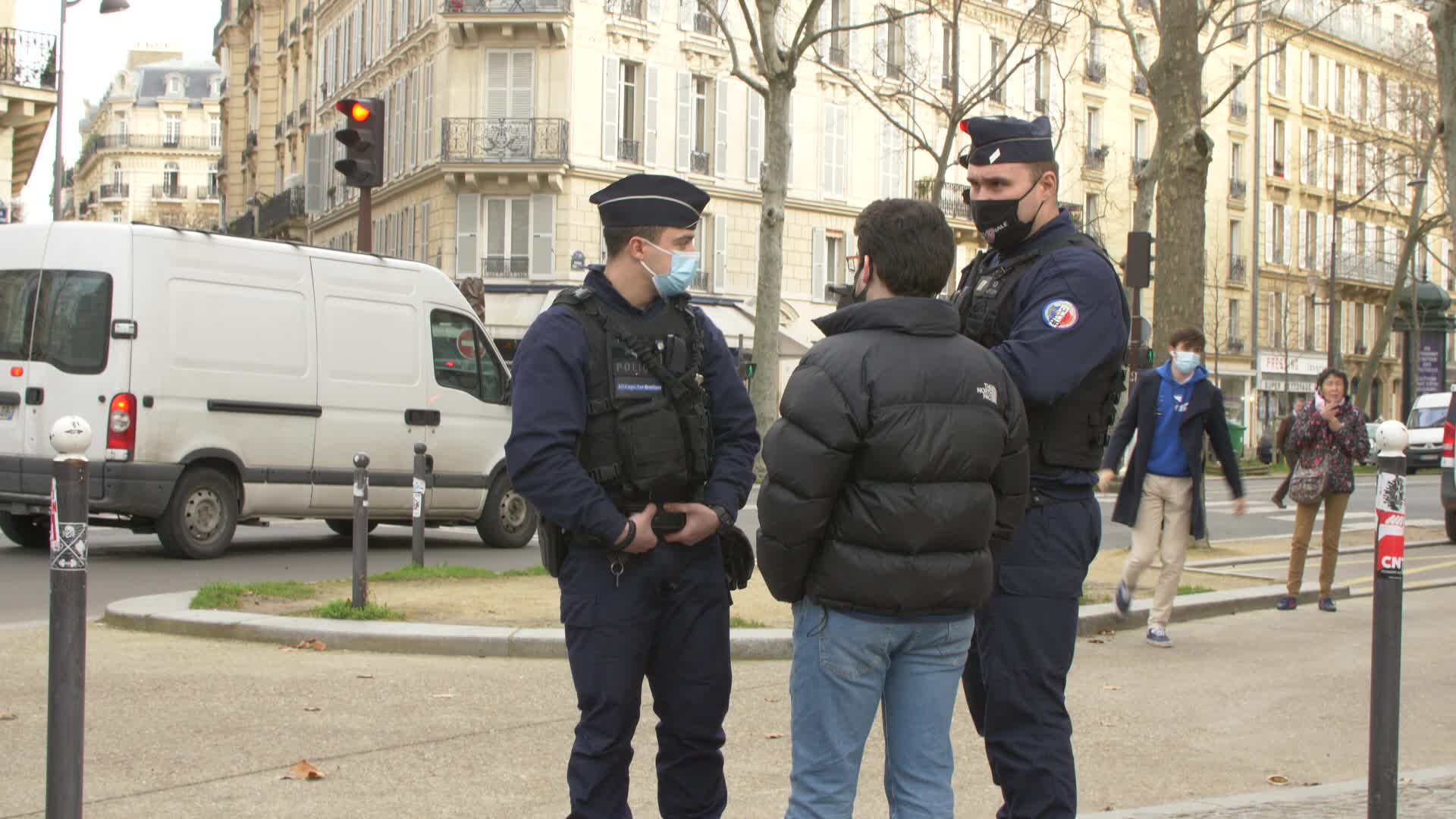 French right protests against anti-covid restrictions measures