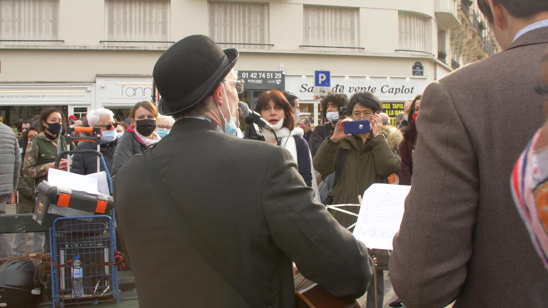 French right protests against anti-covid restrictions measures