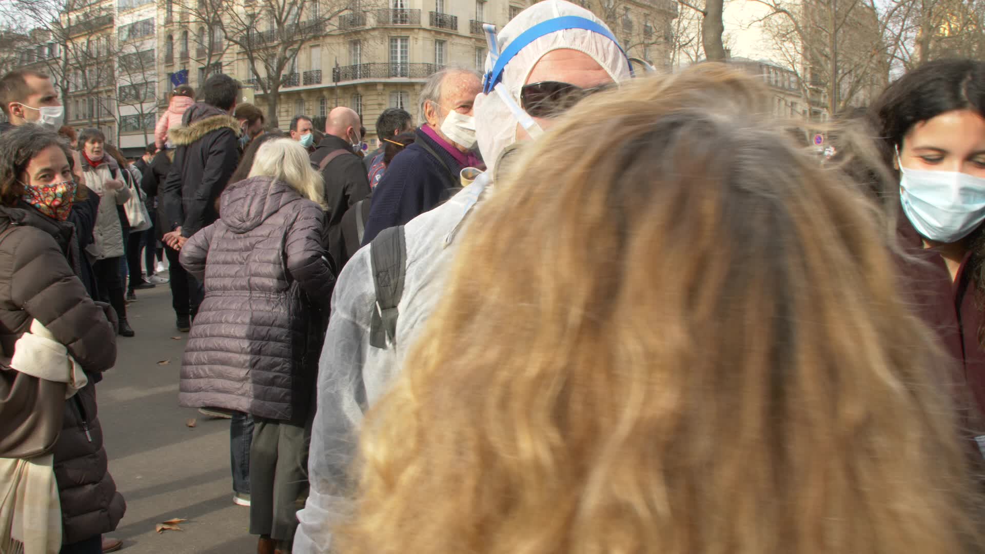 French right protests against anti-covid restrictions measures