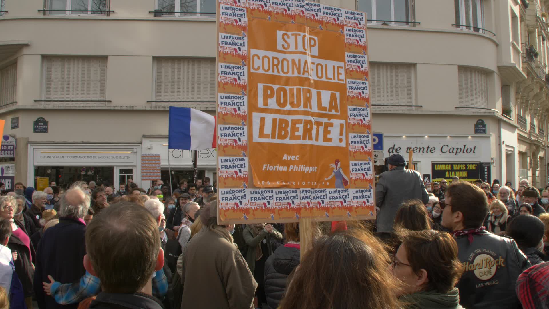French right protests against anti-covid restrictions measures