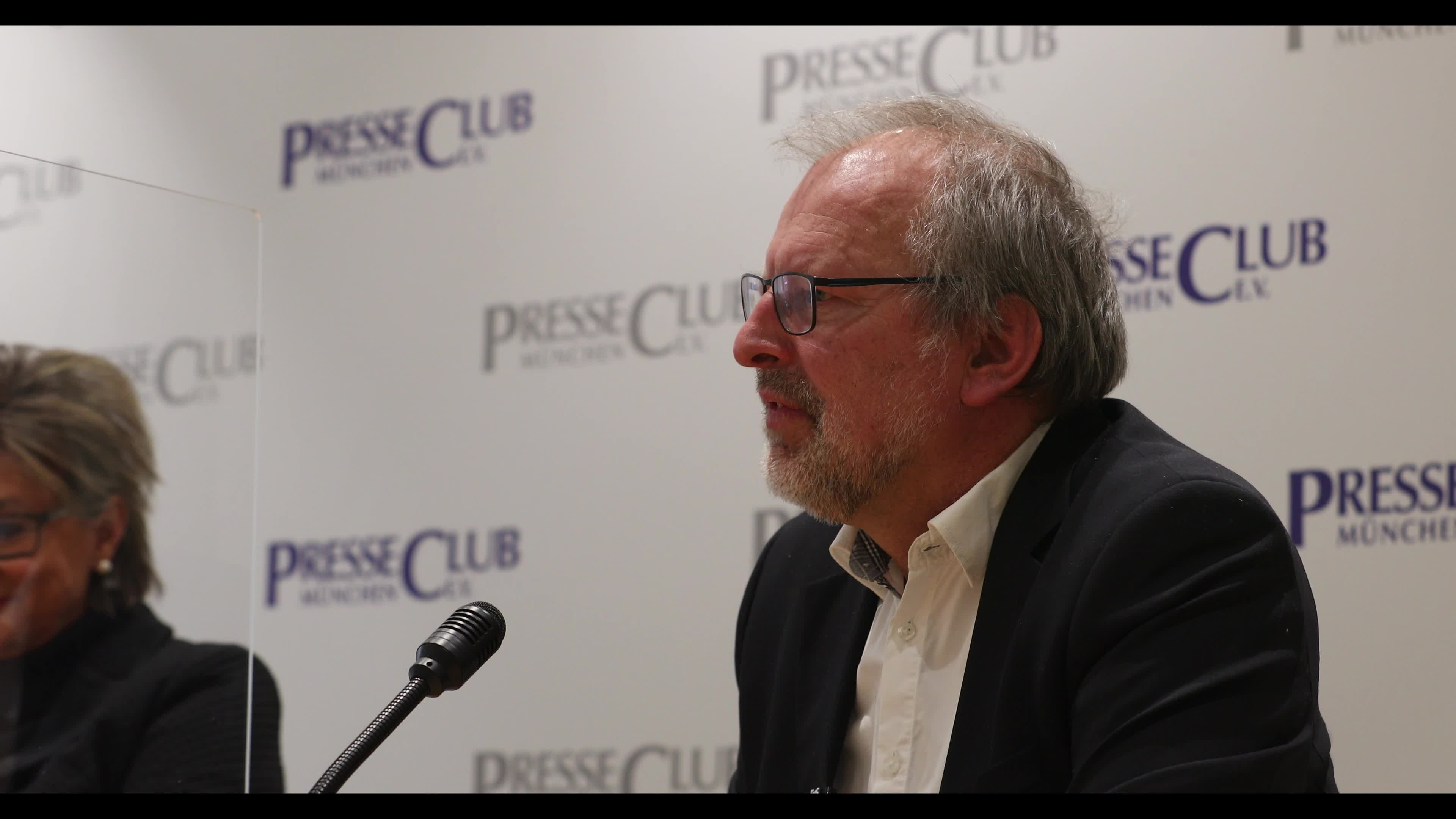 Press Conference of the Bavarian and German teacher’s association