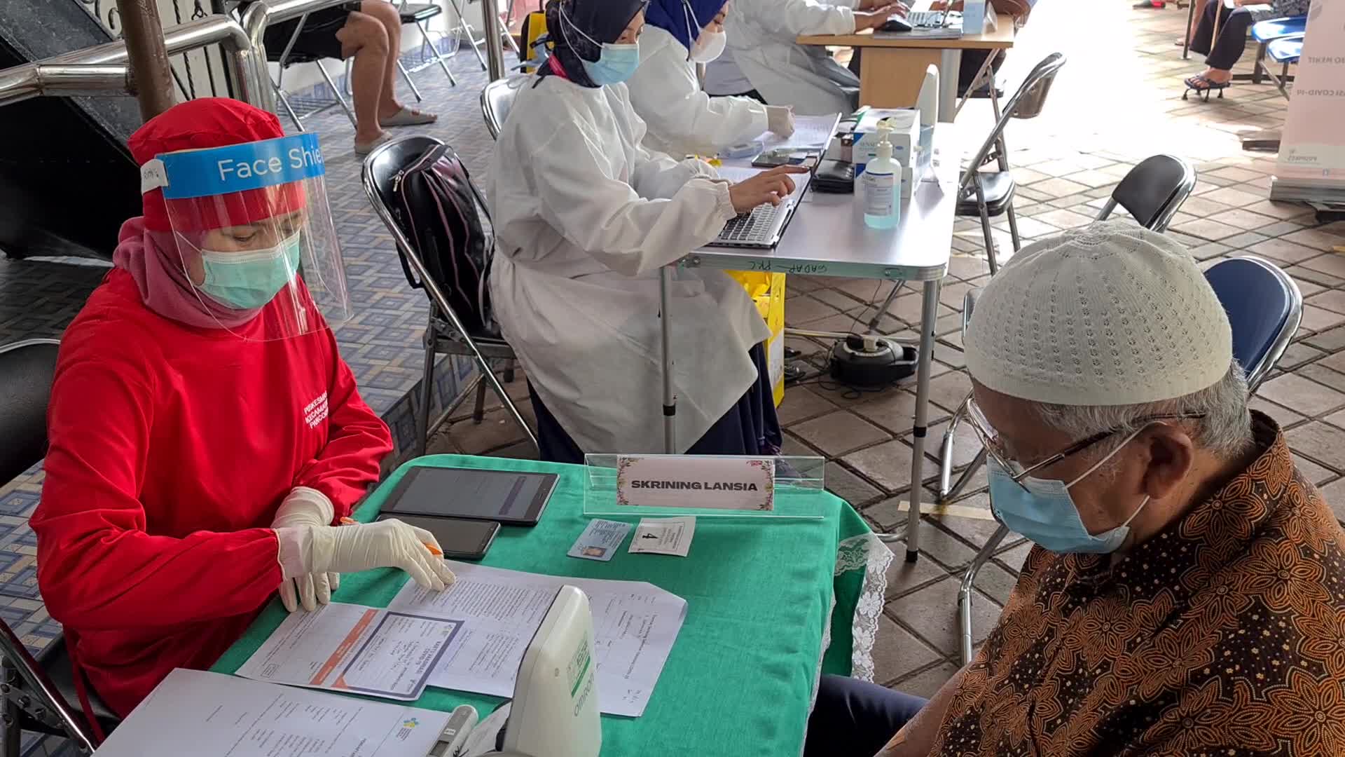 Coronavirus vaccination for elderly in Indonesia