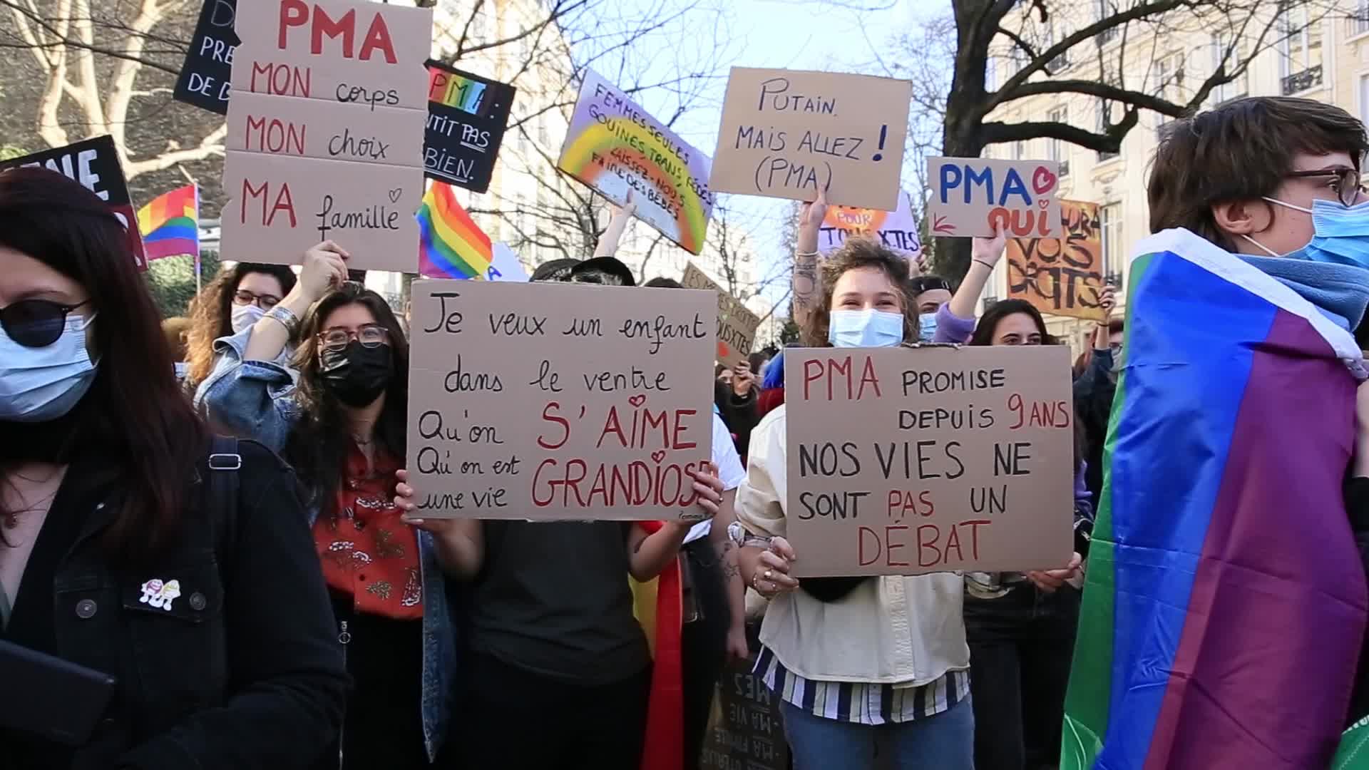 Demonstration to ask for the Medically Assisted Reproduction for all in Paris