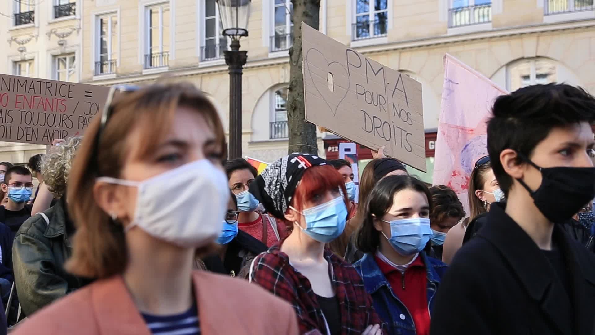 Demonstration to ask for the Medically Assisted Reproduction for all in Paris
