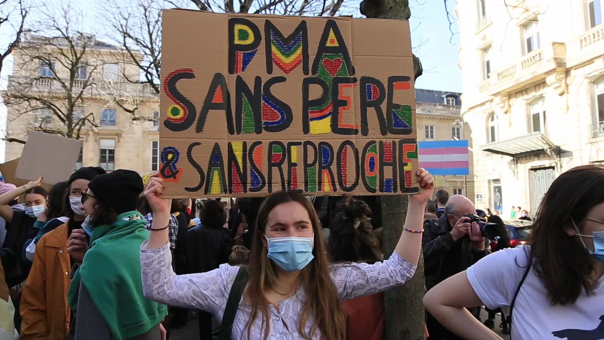 Demonstration to ask for the Medically Assisted Reproduction for all in Paris