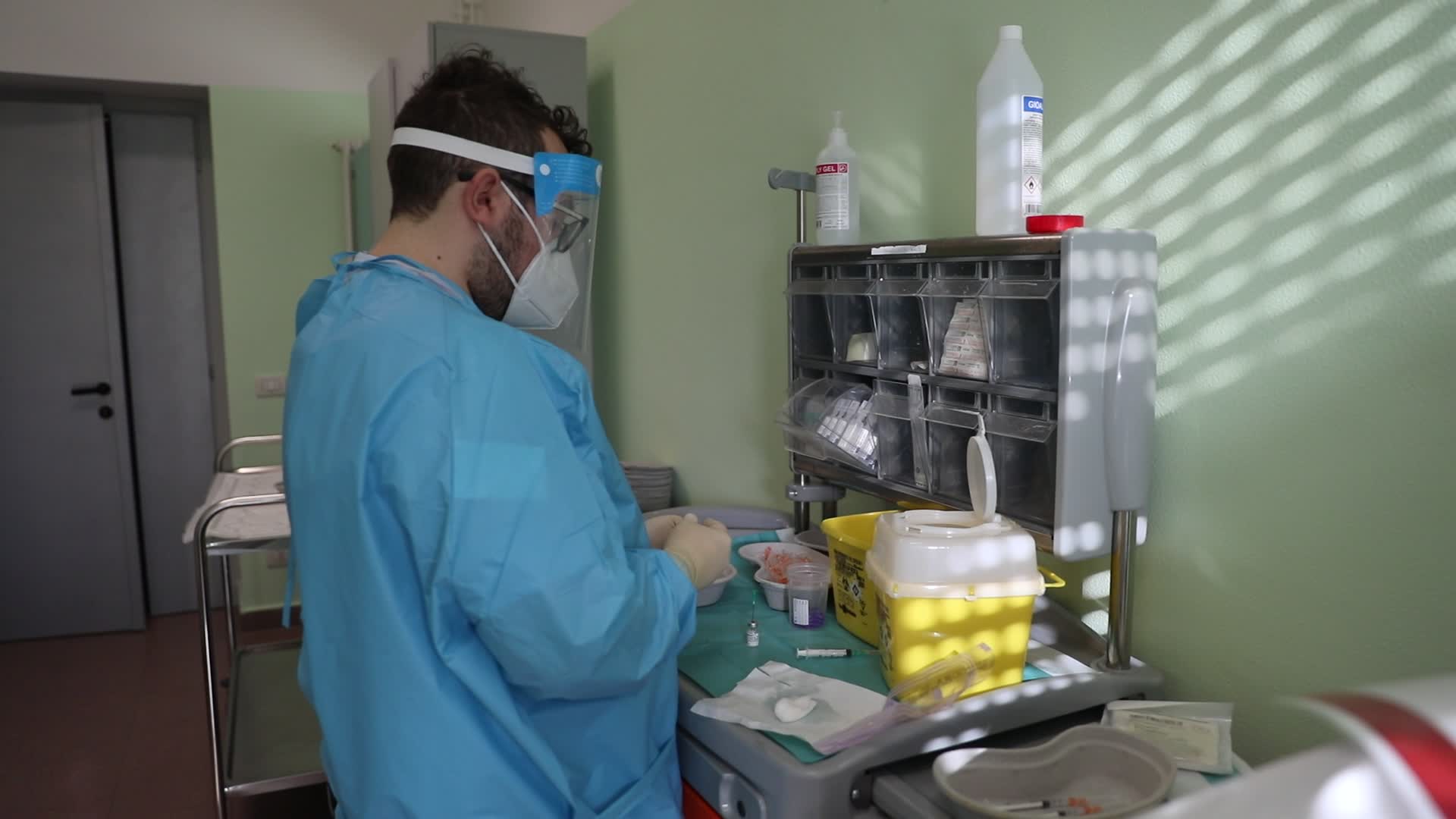Coronavirus Vaccination For Over 80 In Milan