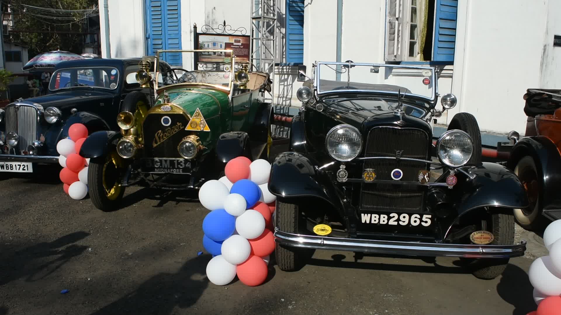 Vintage car show in Kolkata.