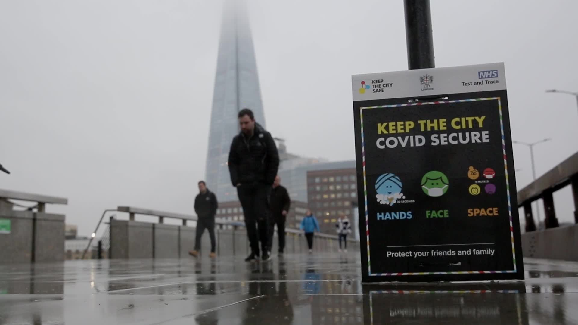 Another day of fog and rain in London, UK