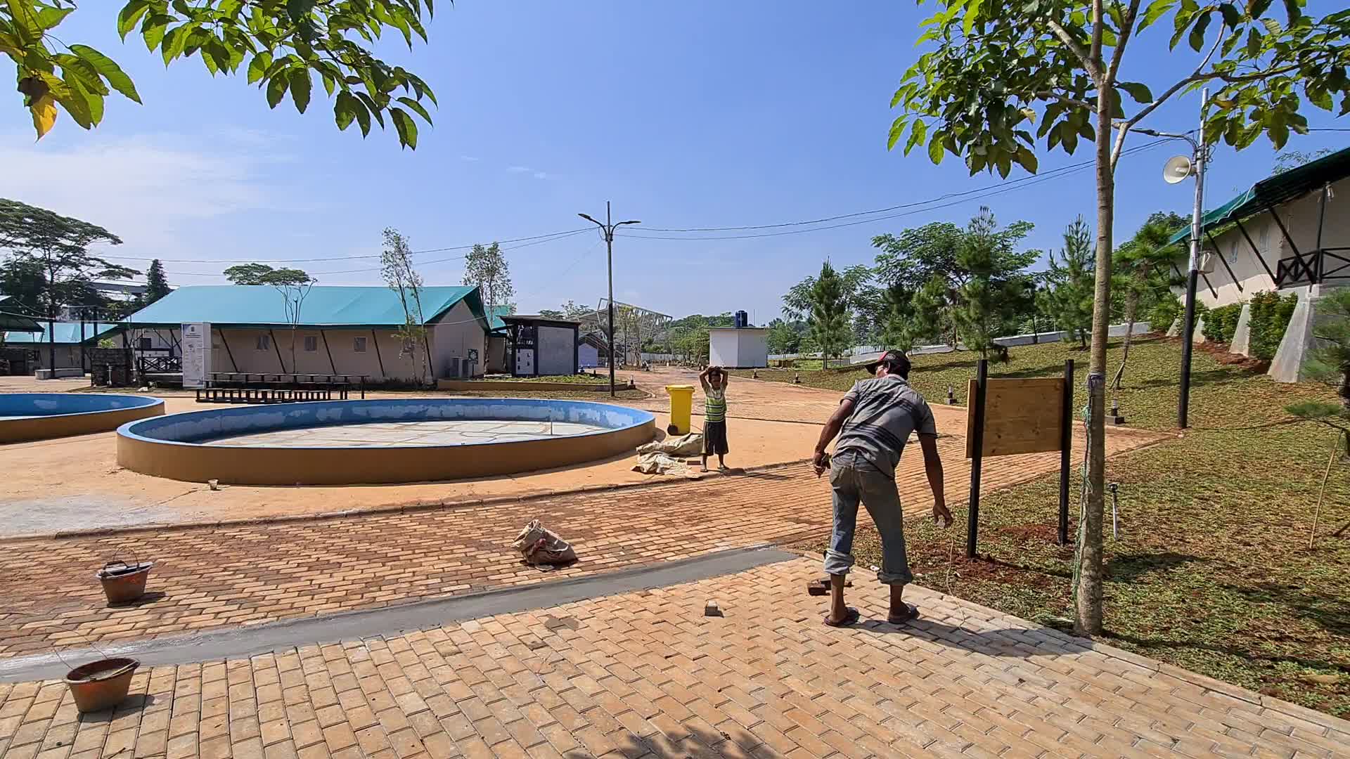 Additional bed for Covid-19 patient in Indoensia